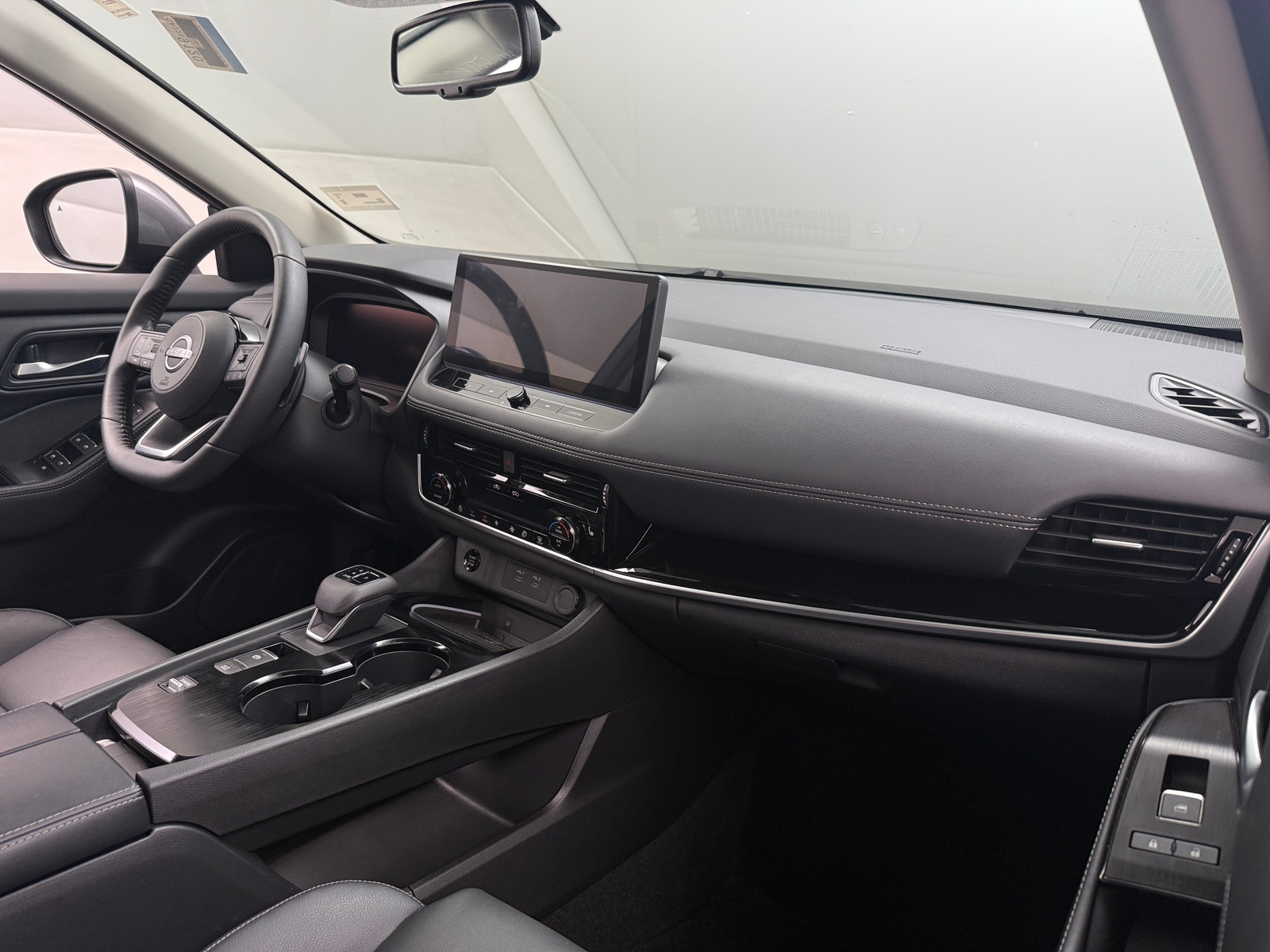 Thumbnail: 2024 Nissan Rogue - 2