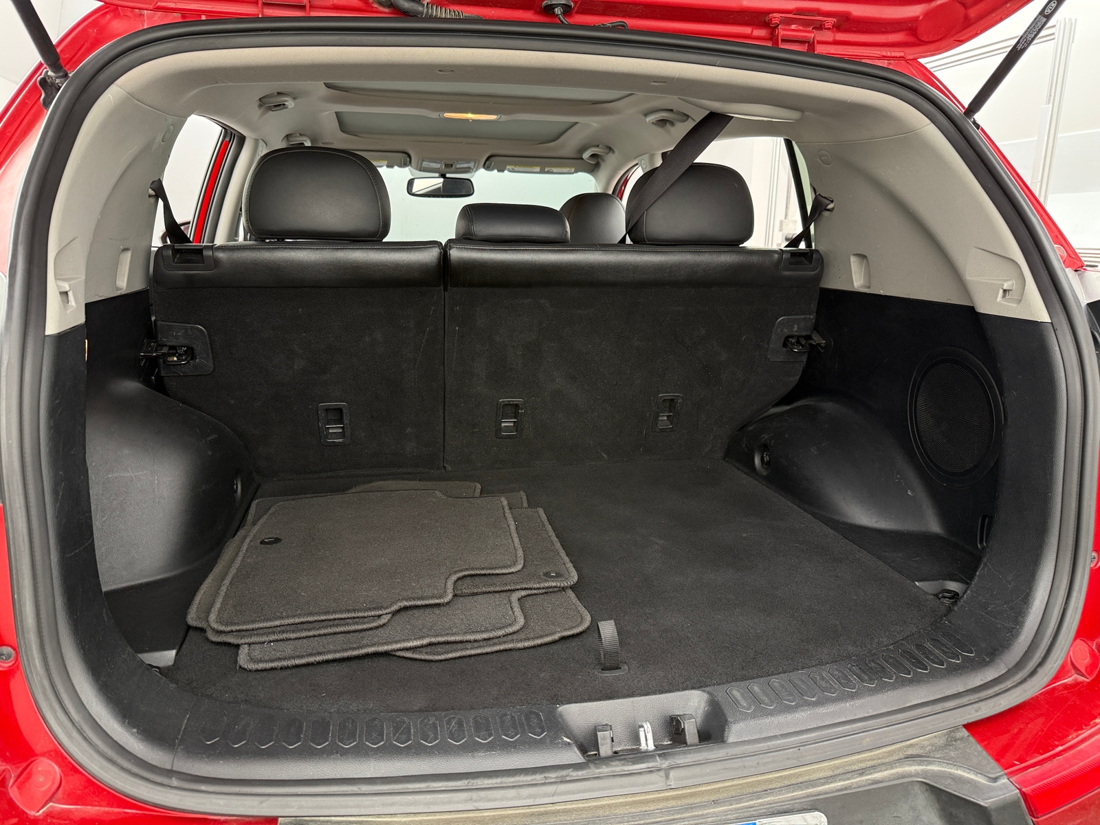 Thumbnail: 2014 Kia Sportage - 6