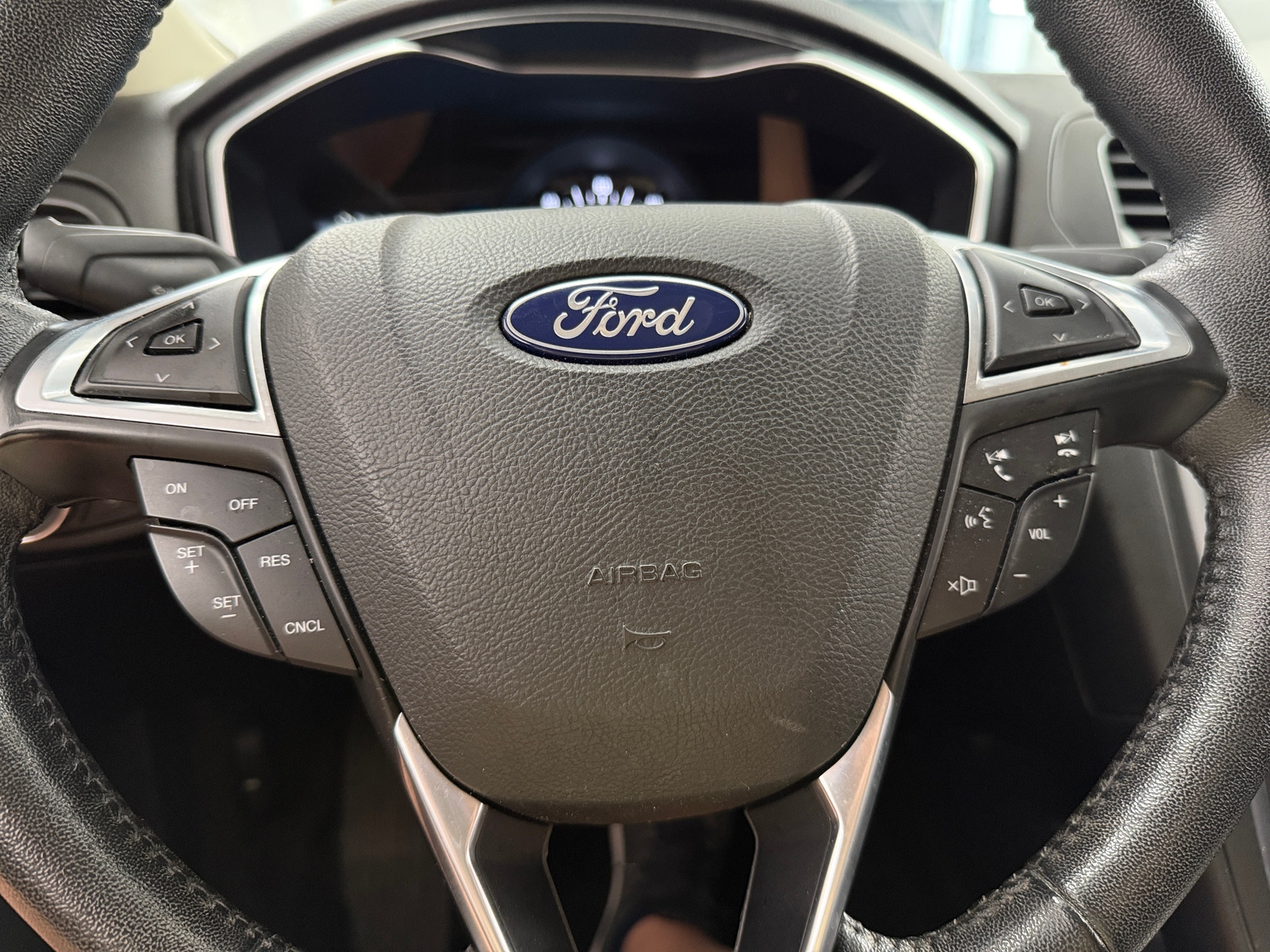 Thumbnail: 2018 Ford Fusion - 4