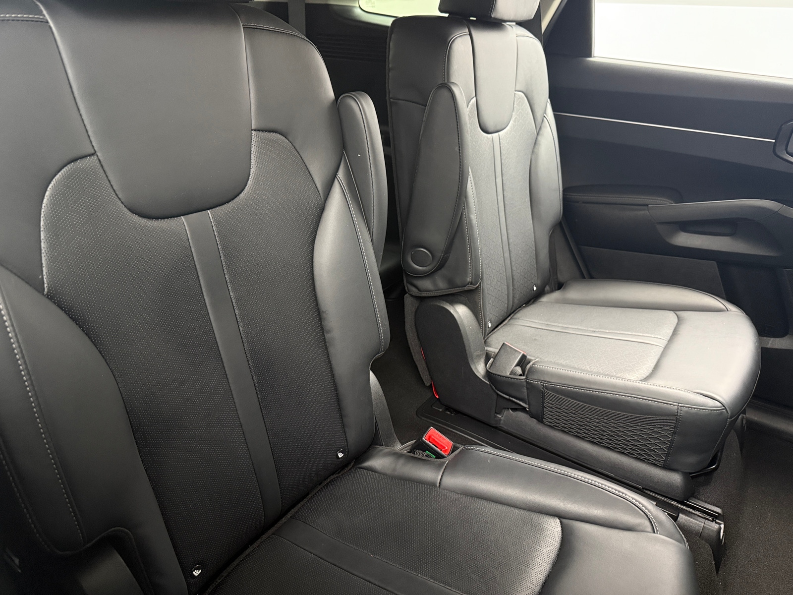 Thumbnail: 2021 Kia Sorento - 5