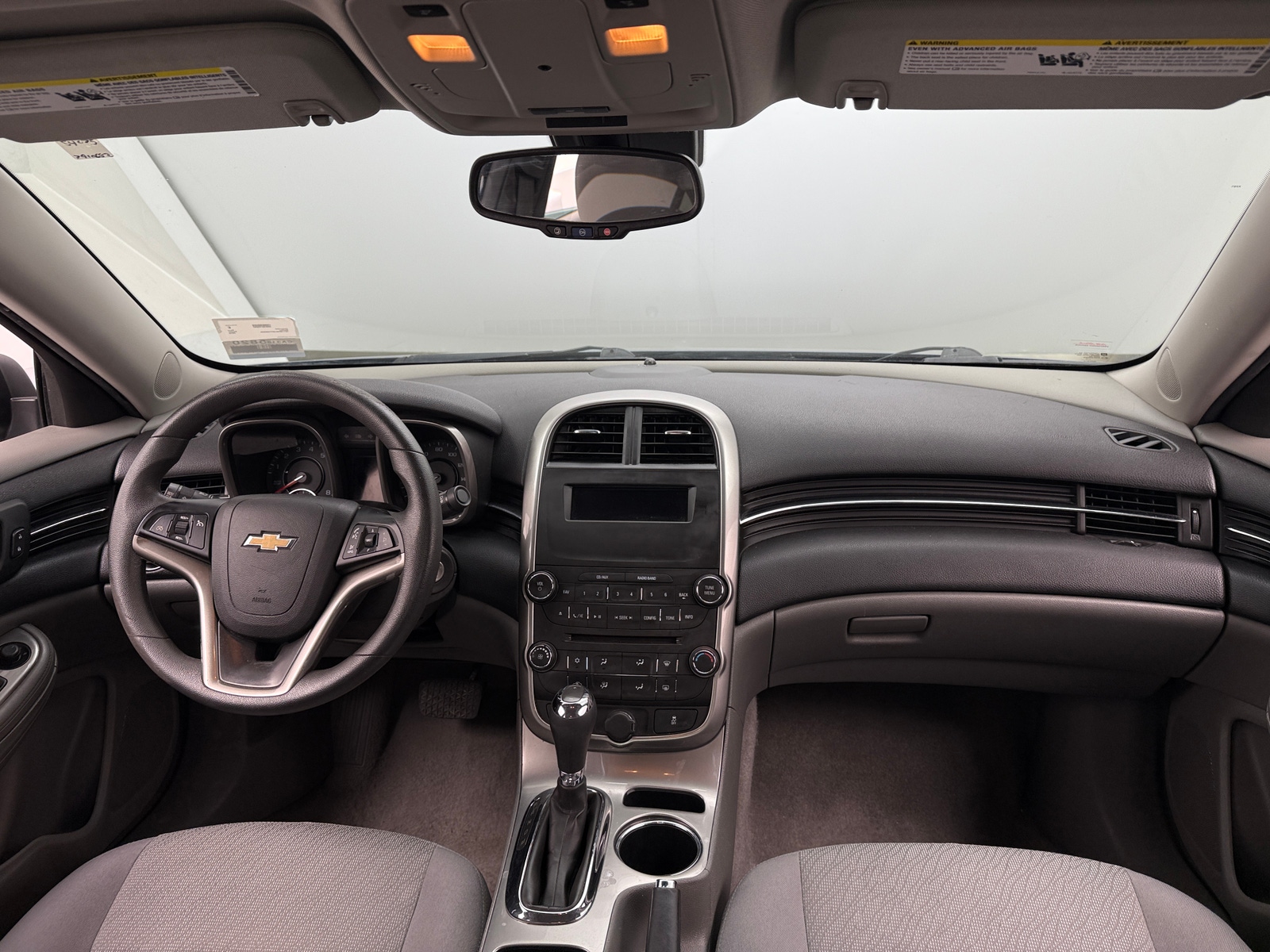 Thumbnail: 2015 Chevrolet Malibu - 3