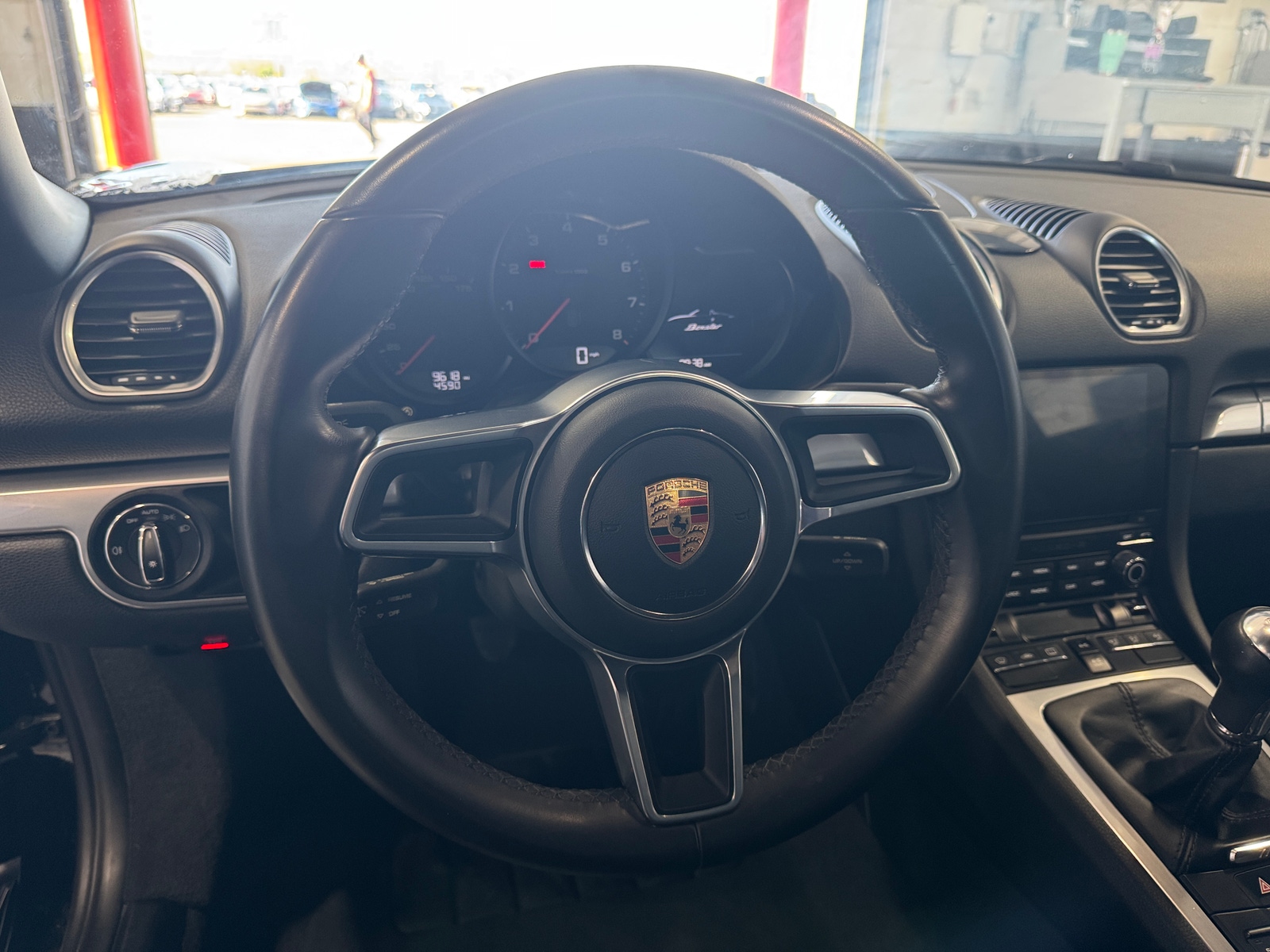 Thumbnail: 2018 Porsche 718 Boxster - 4
