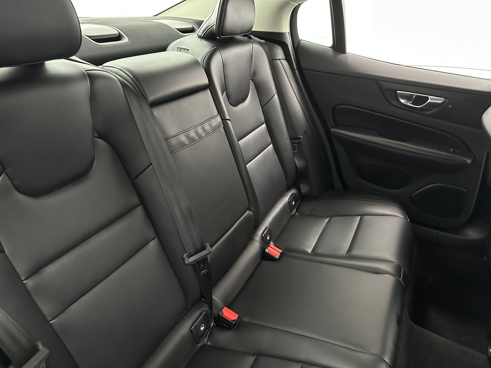 Thumbnail: 2023 Volvo S60 - 6
