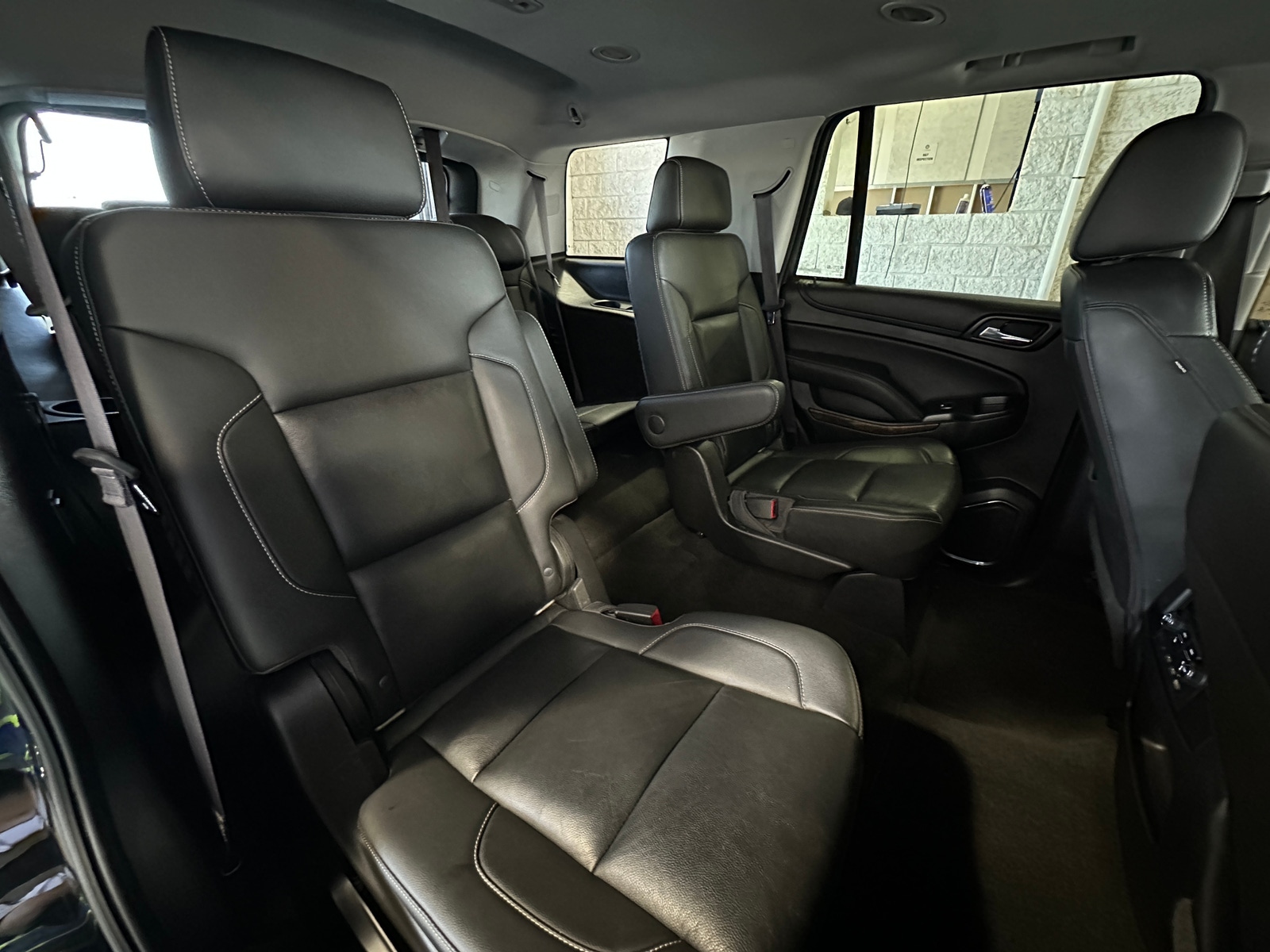 Thumbnail: 2017 Chevrolet Tahoe - 5