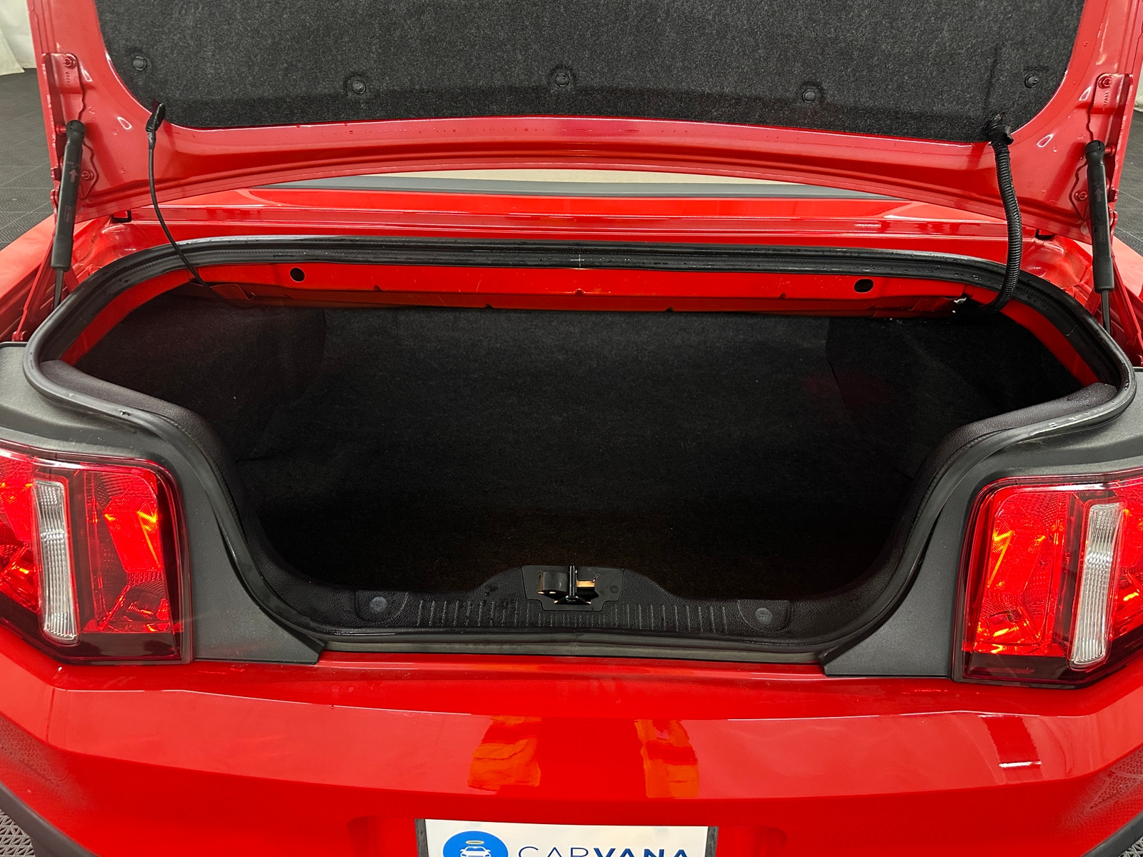 Thumbnail: 2011 Ford Mustang - 7