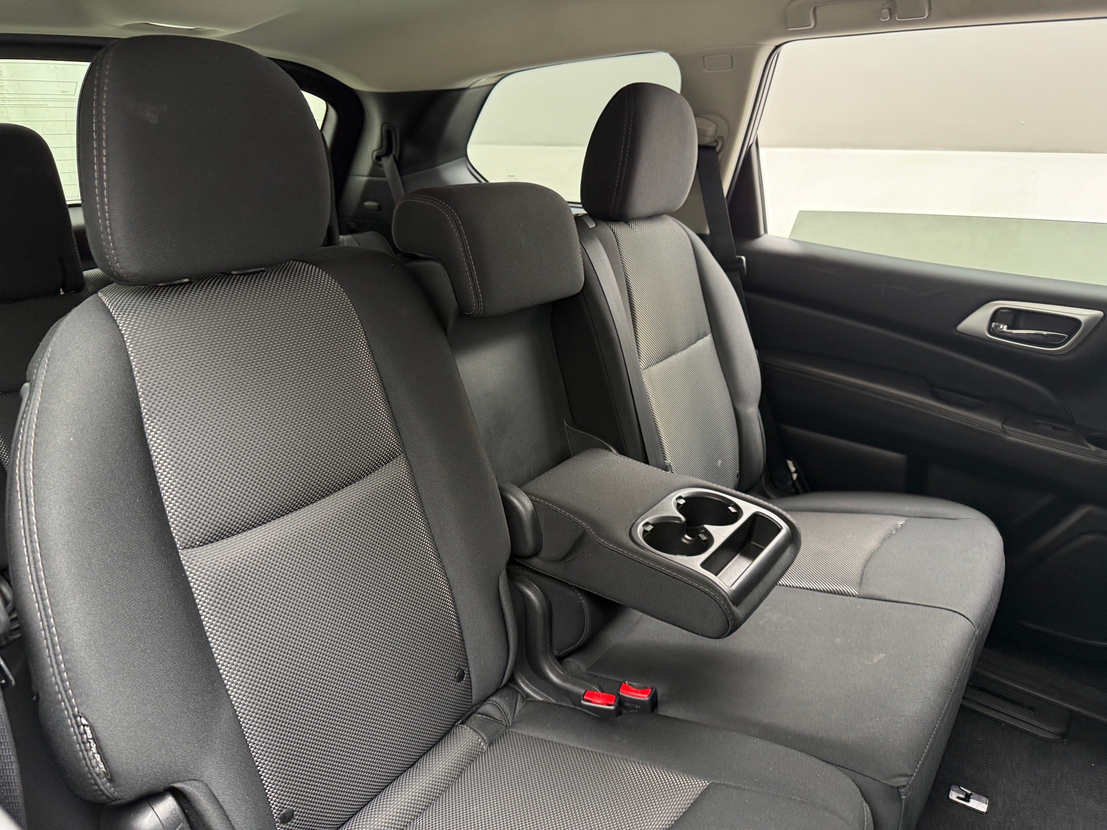 Thumbnail: 2020 Nissan Pathfinder - 6