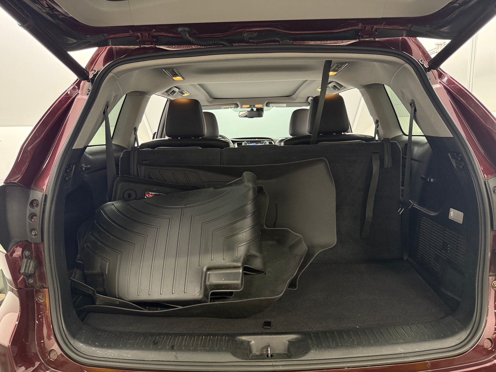 Thumbnail: 2015 Toyota Highlander - 6