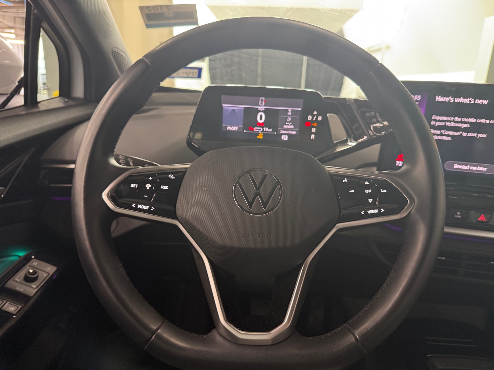 Thumbnail: 2022 Volkswagen ID.4 - 4