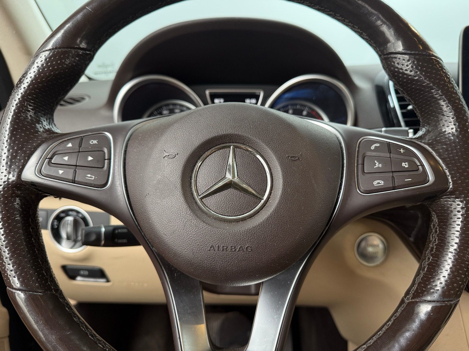 Thumbnail: 2018 Mercedes-Benz GLE - 4