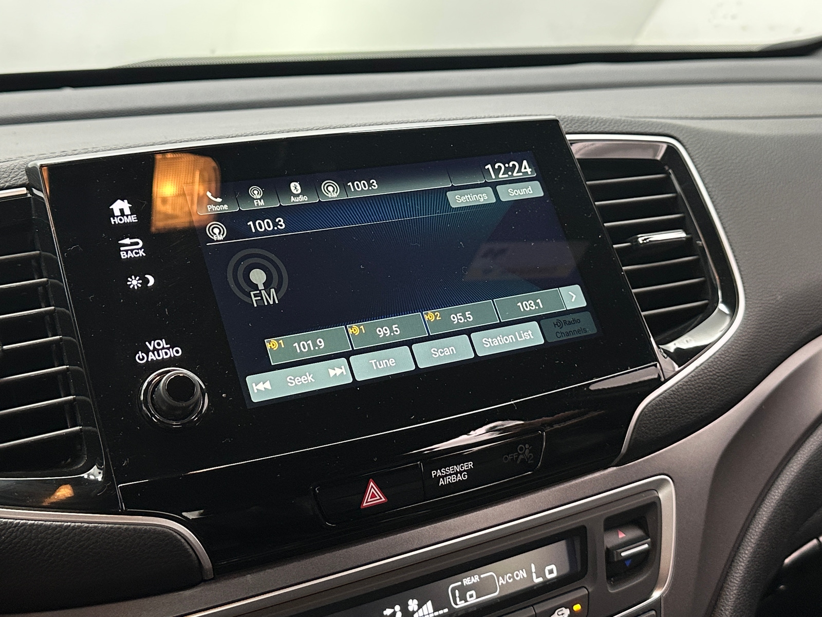 Thumbnail: 2020 Honda Passport - 3