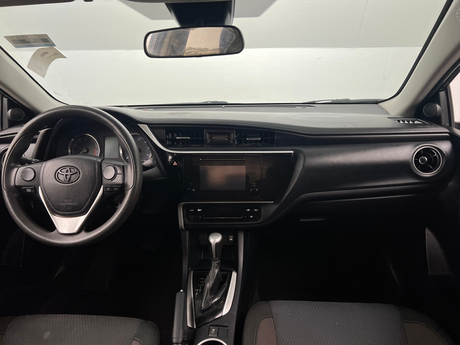 Thumbnail: 2018 Toyota Corolla - 3