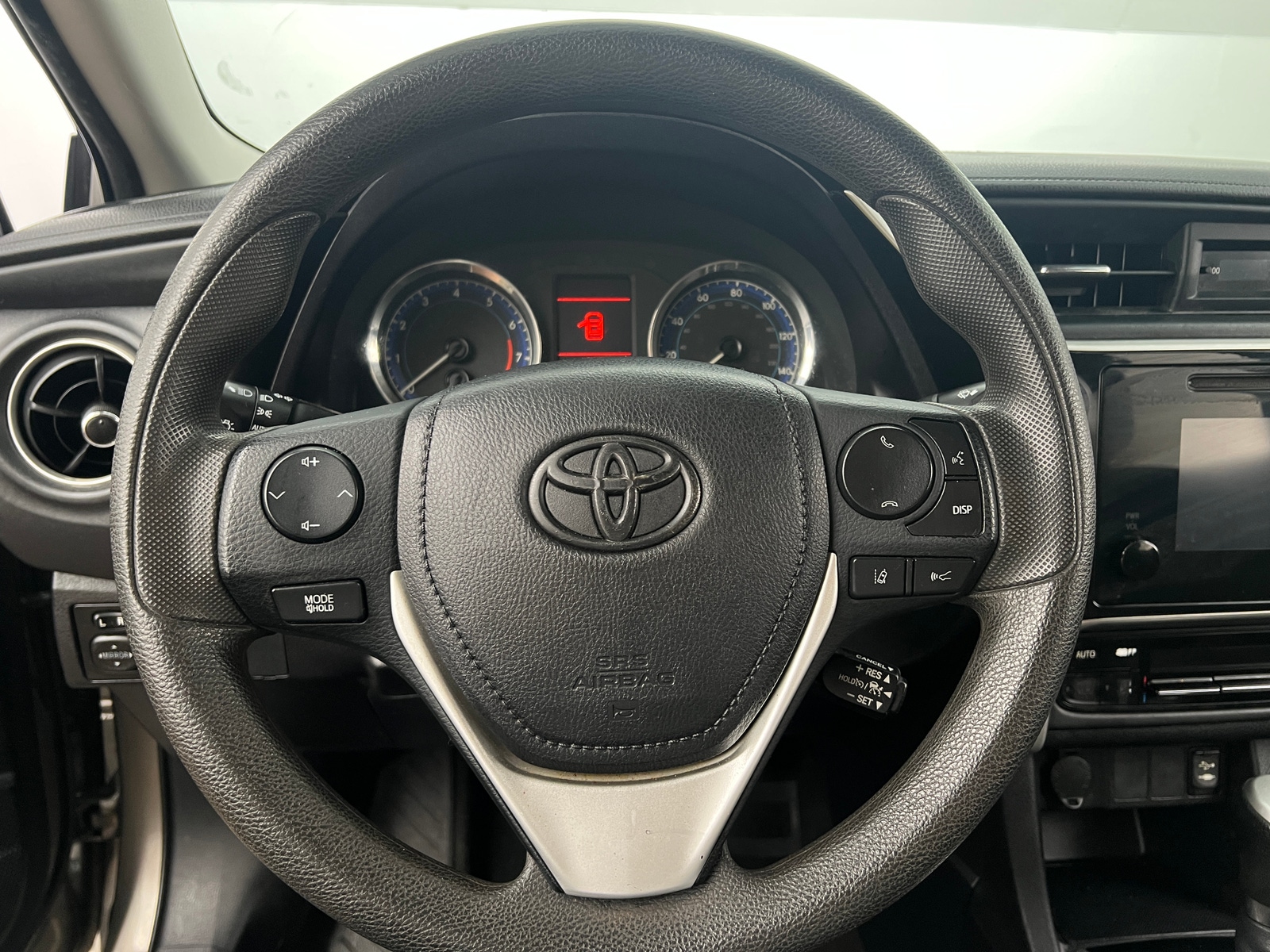 Thumbnail: 2018 Toyota Corolla - 5