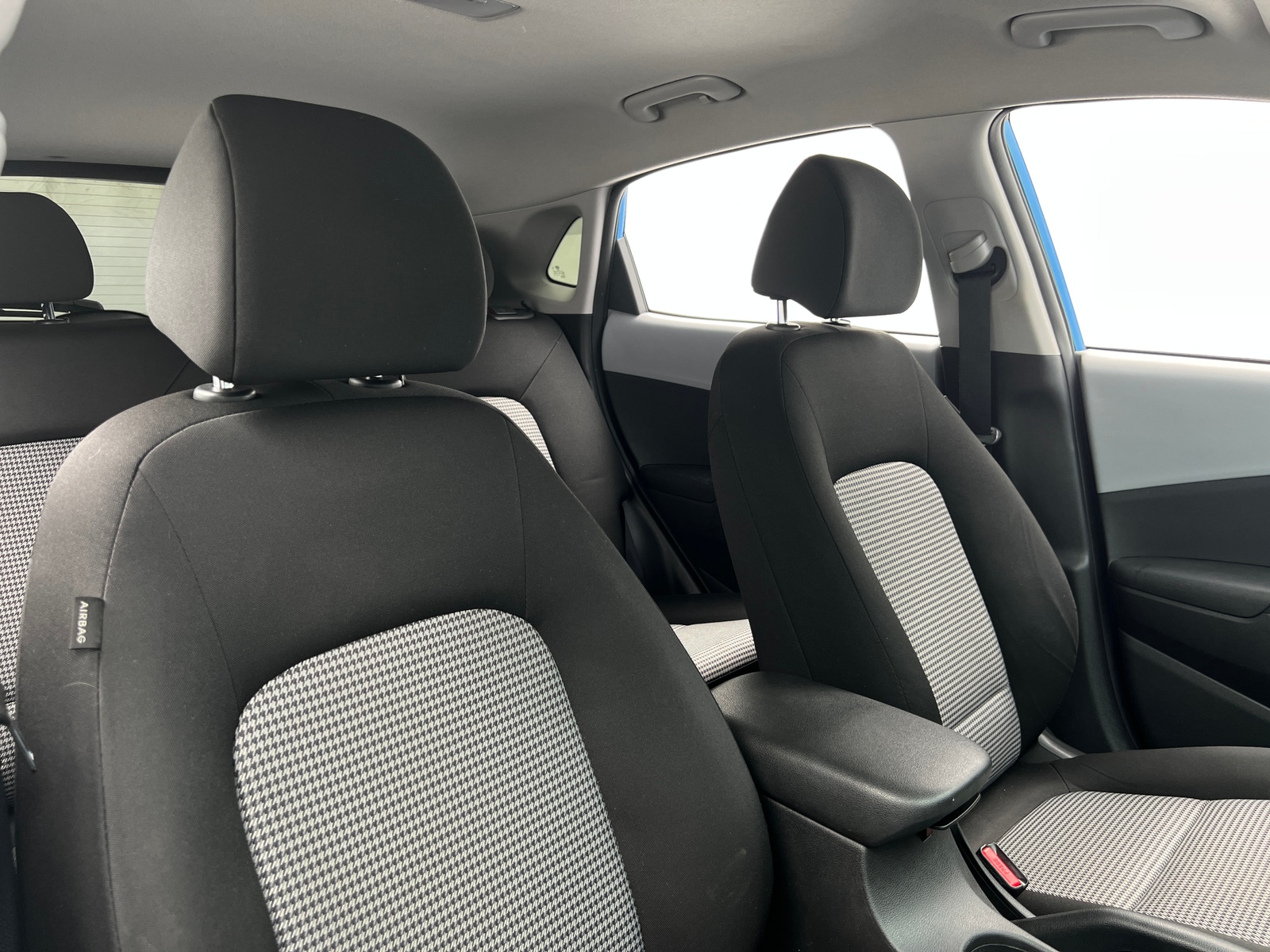 Thumbnail: 2021 Hyundai Kona - 2