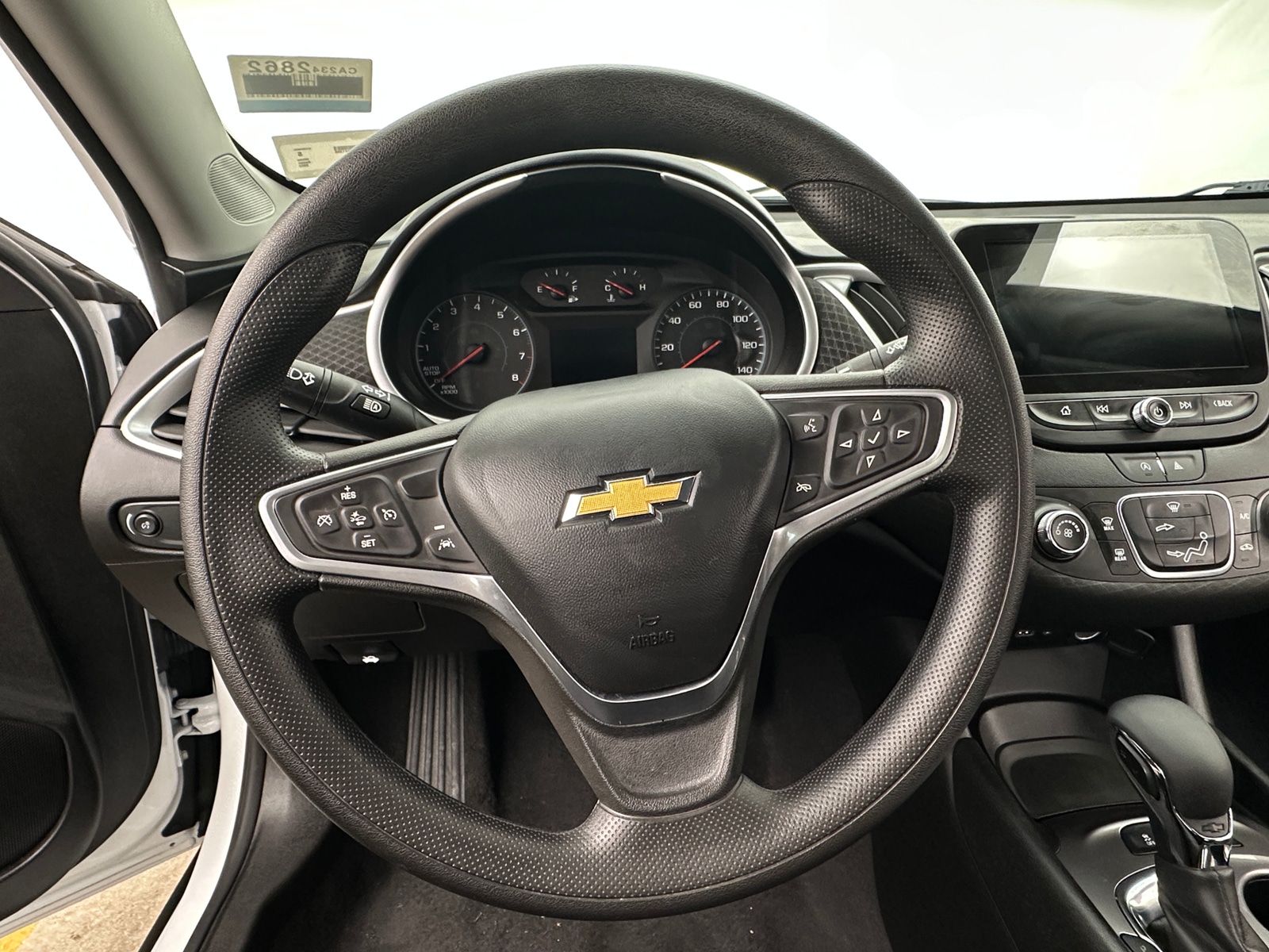 Thumbnail: 2023 Chevrolet Malibu - 5