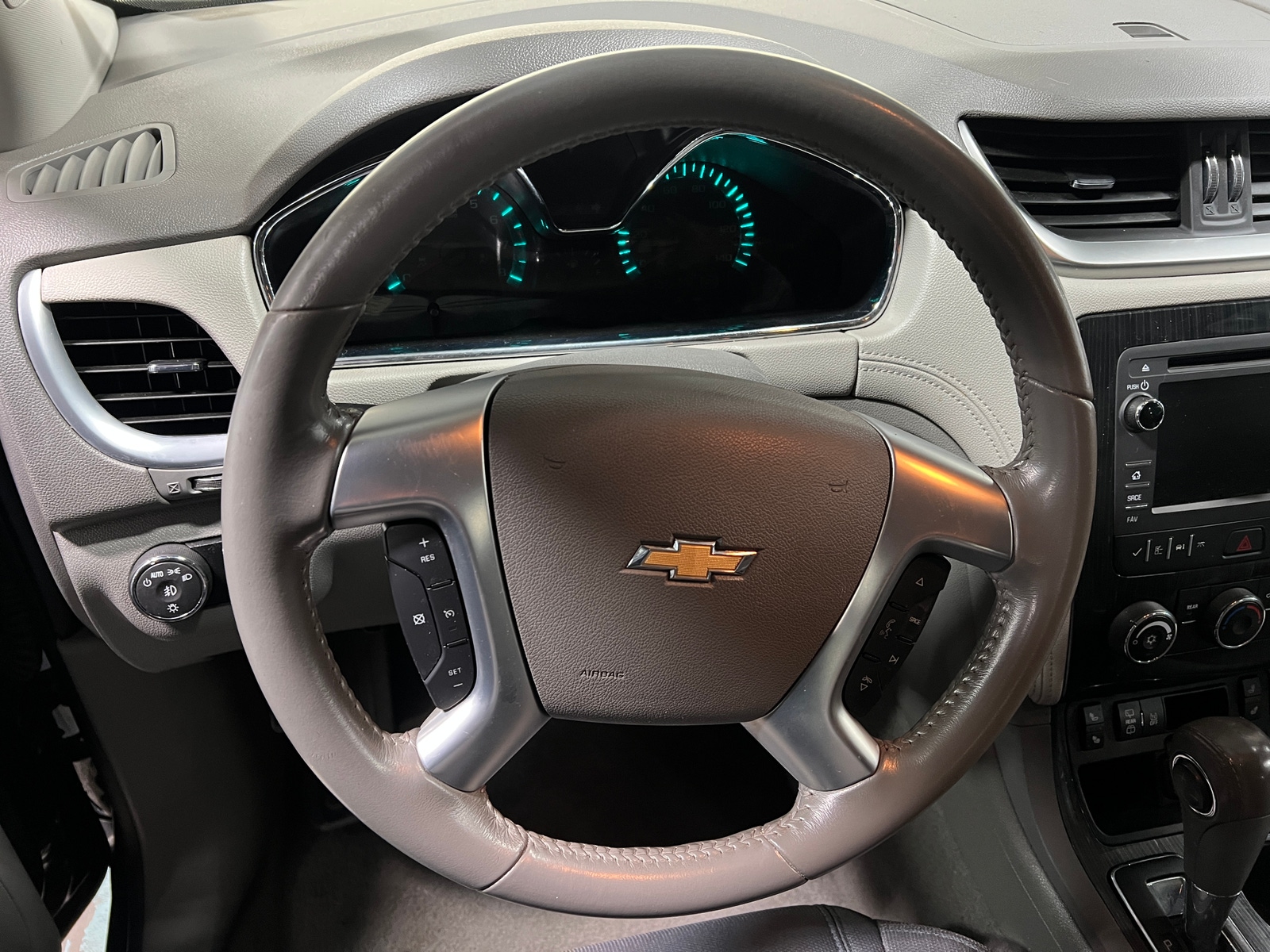 Thumbnail: 2017 Chevrolet Traverse - 5