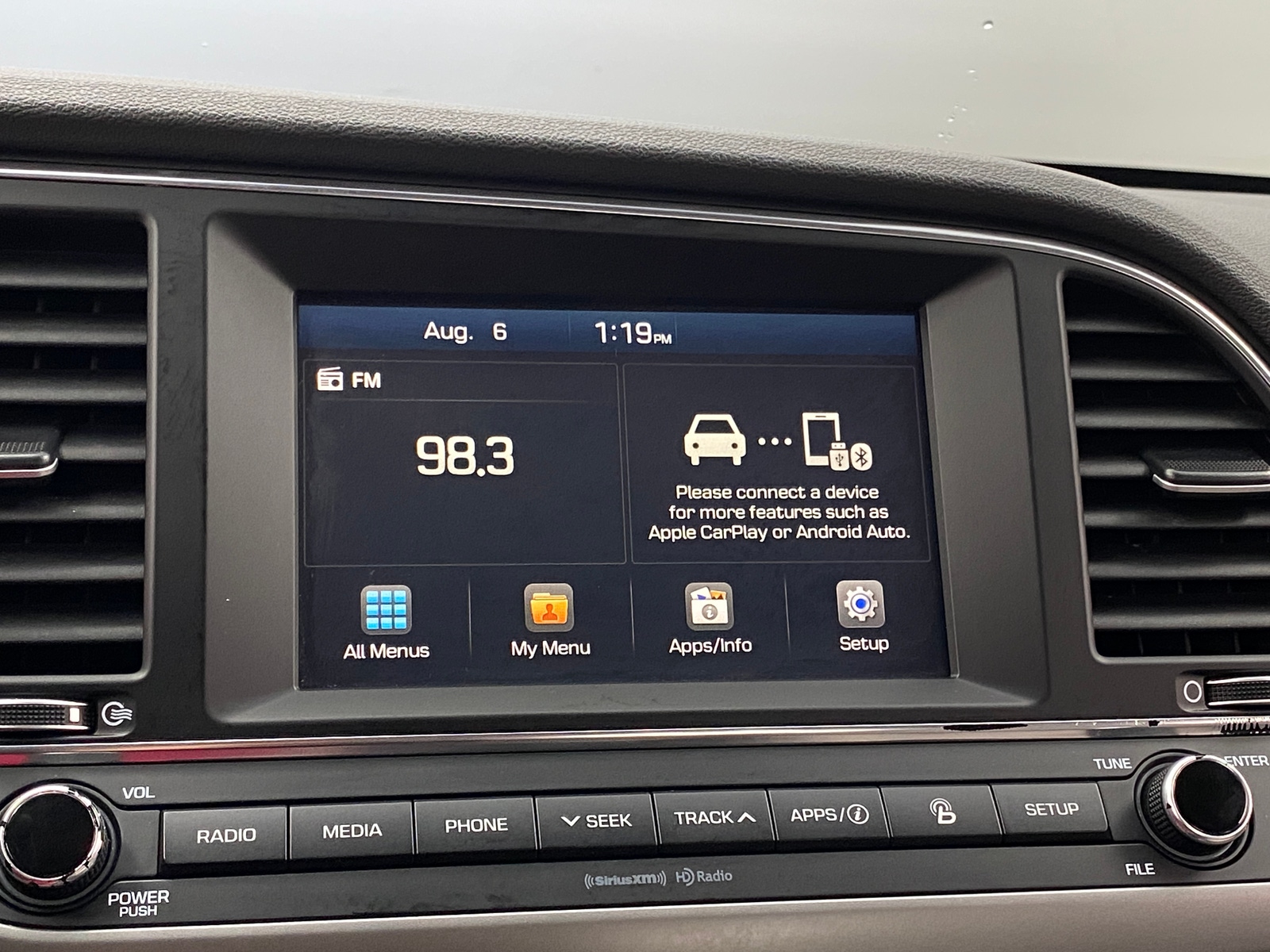 Thumbnail: 2017 Hyundai Elantra - 3