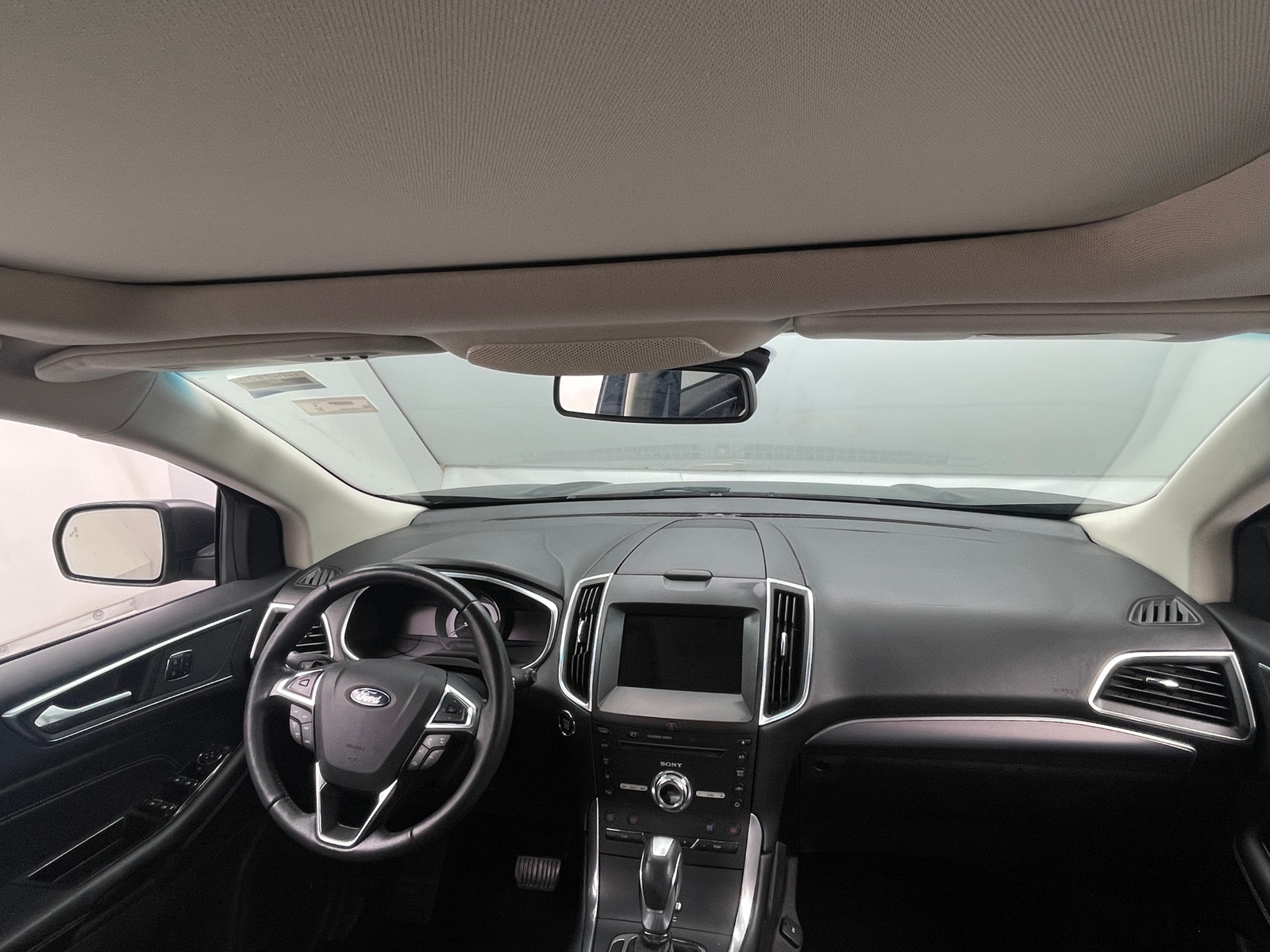Thumbnail: 2017 Ford Edge - 2