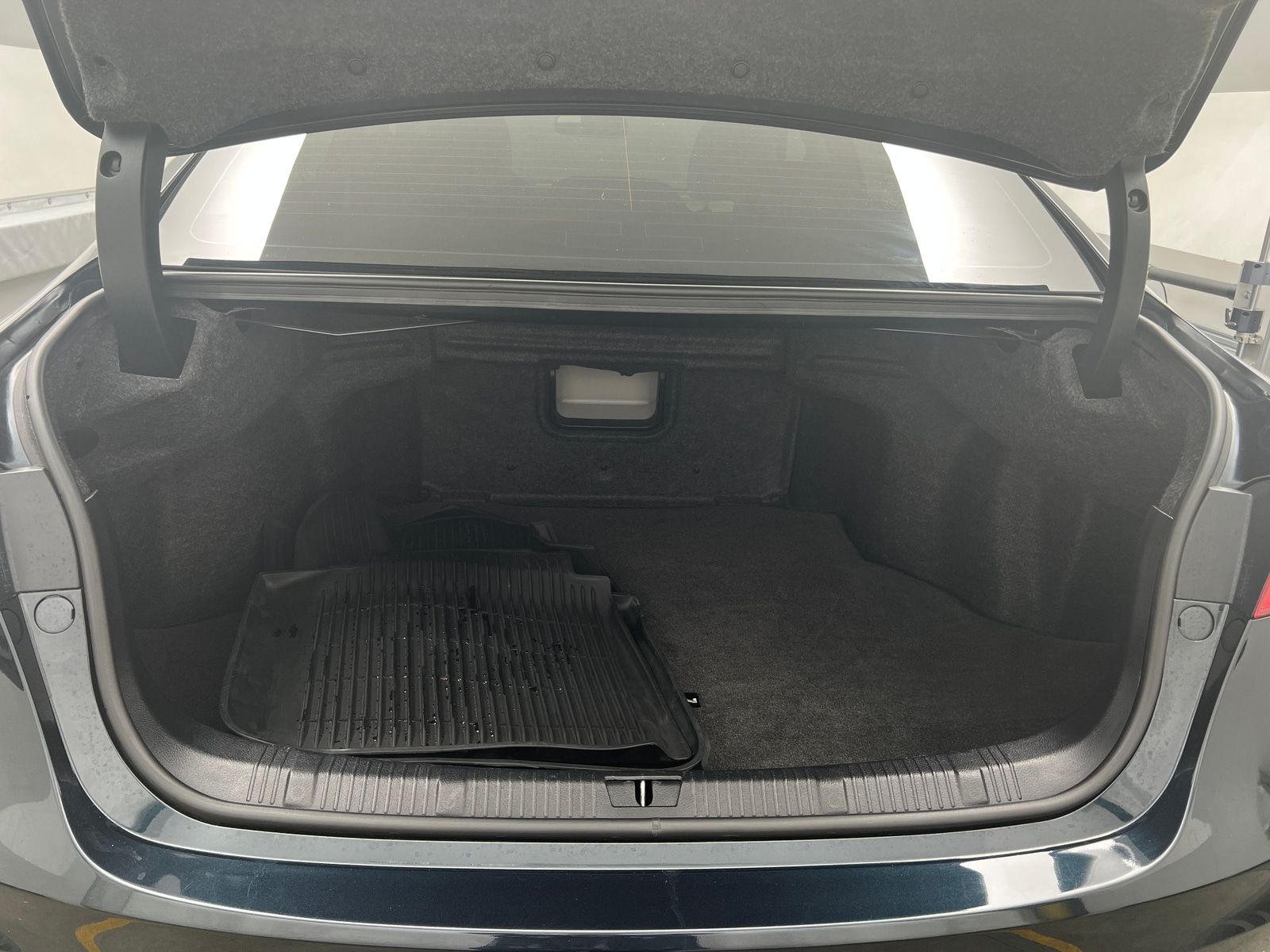 Thumbnail: 2015 Toyota Avalon - 6