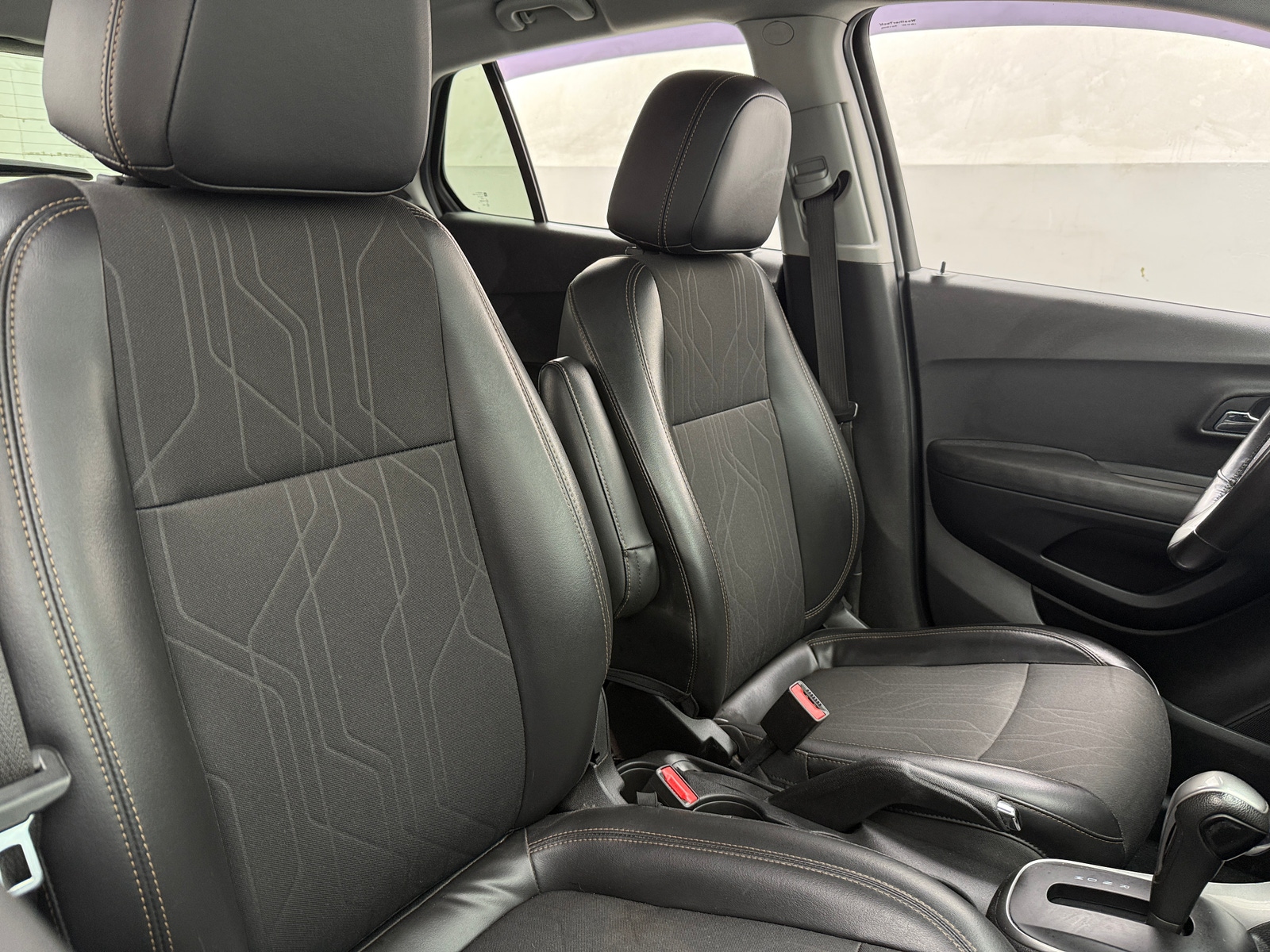 Thumbnail: 2020 Chevrolet Trax - 2