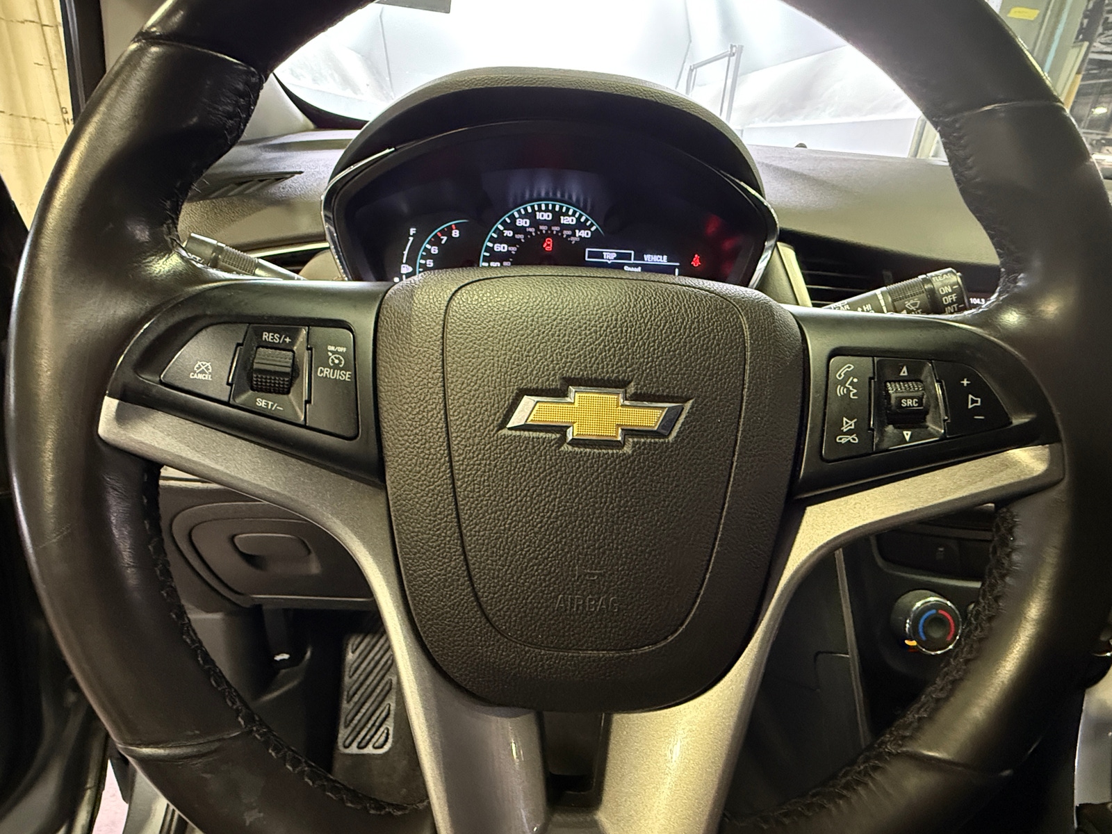 Thumbnail: 2020 Chevrolet Trax - 5