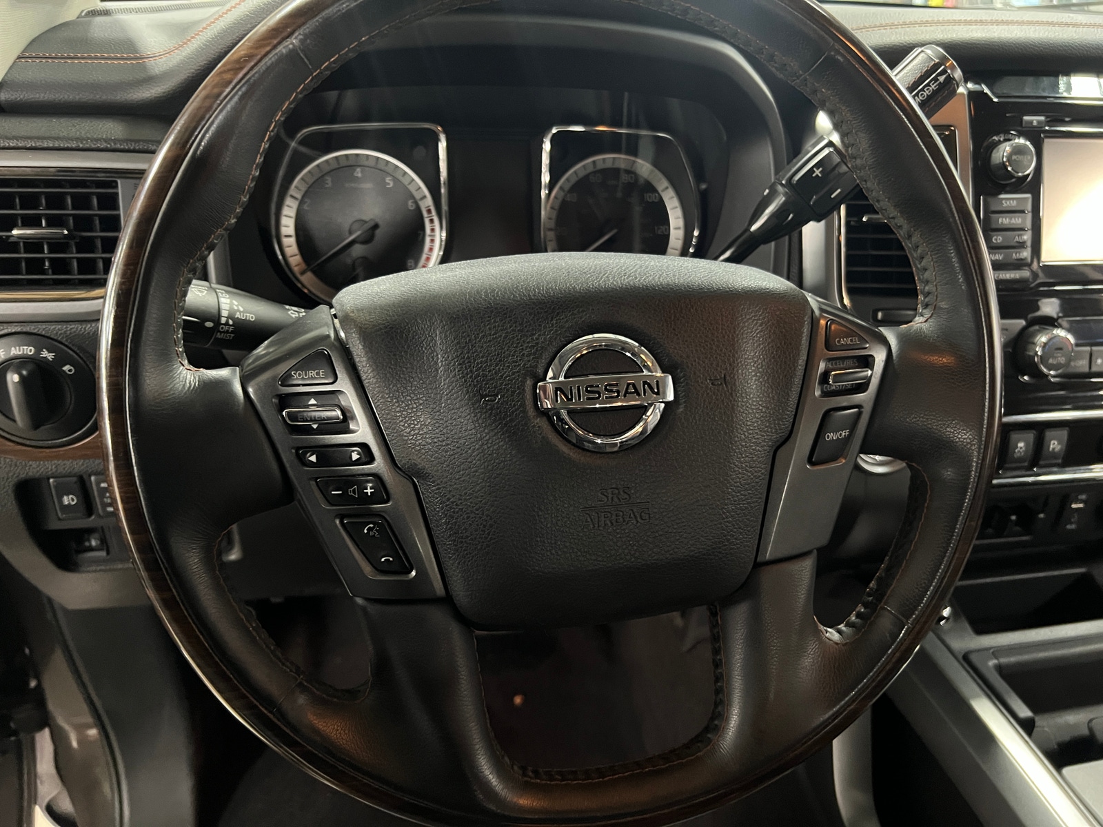 Thumbnail: 2017 Nissan Titan - 4