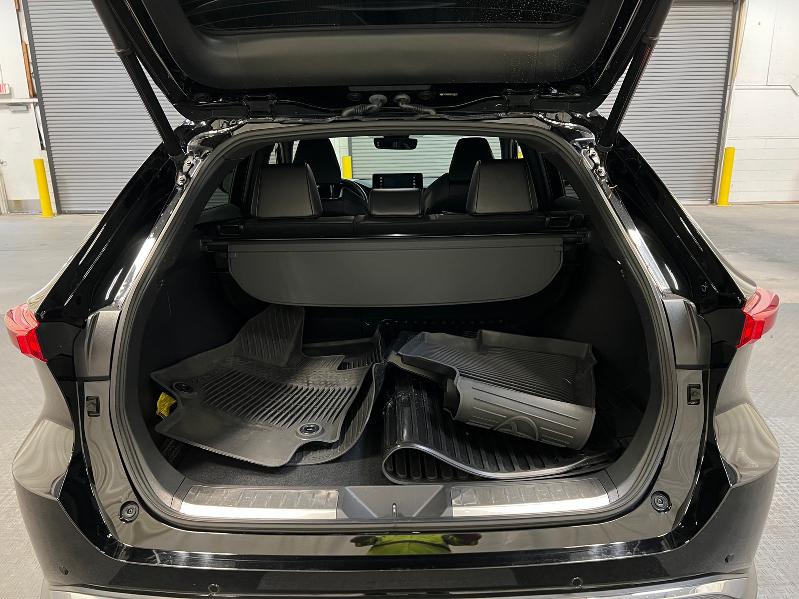 Thumbnail: 2021 Toyota Venza - 6