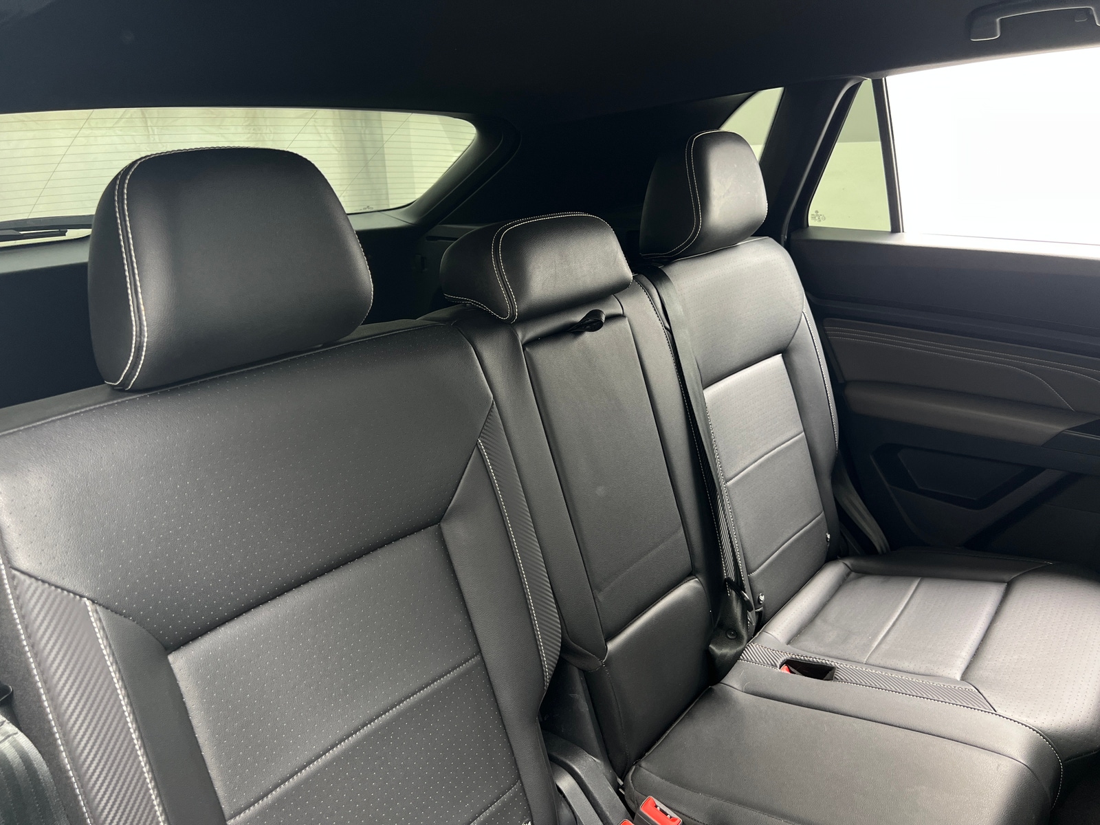 Thumbnail: 2021 Volkswagen Atlas - 6