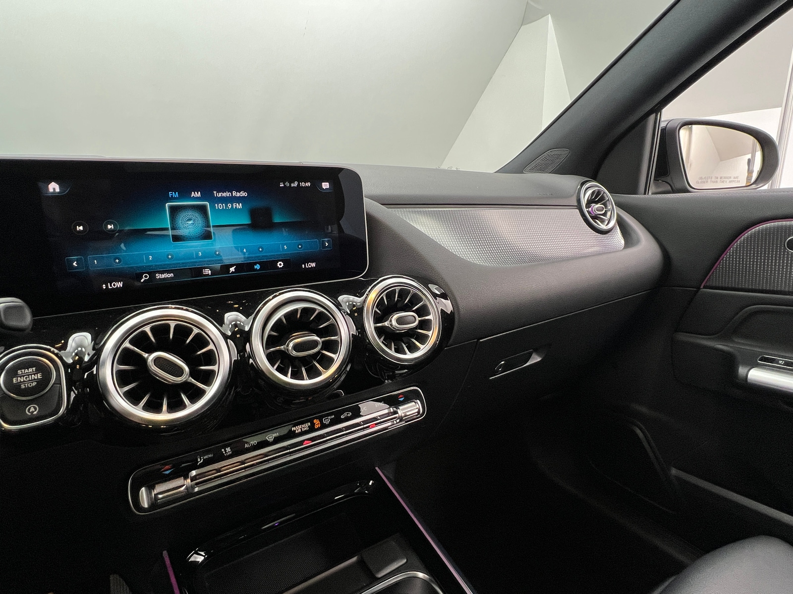 Thumbnail: 2021 Mercedes-Benz GLA - 3