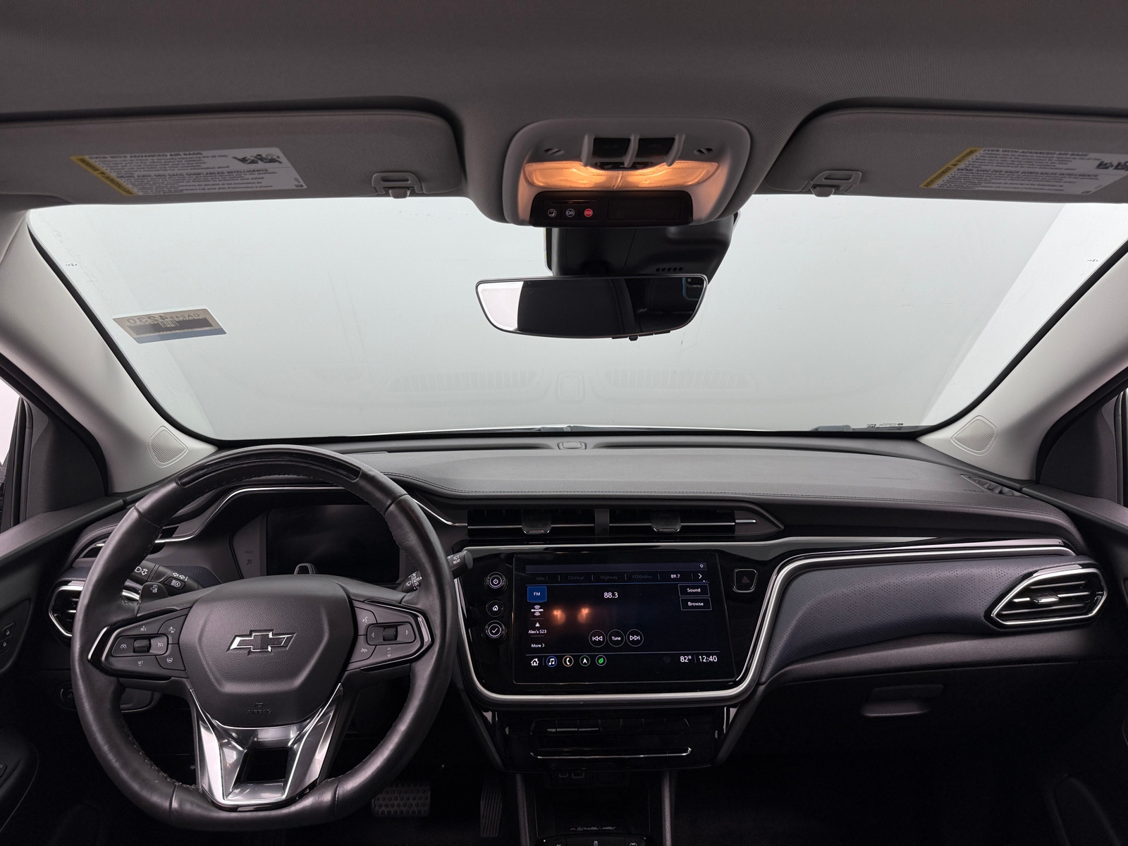 Thumbnail: 2022 Chevrolet Bolt EUV - 2