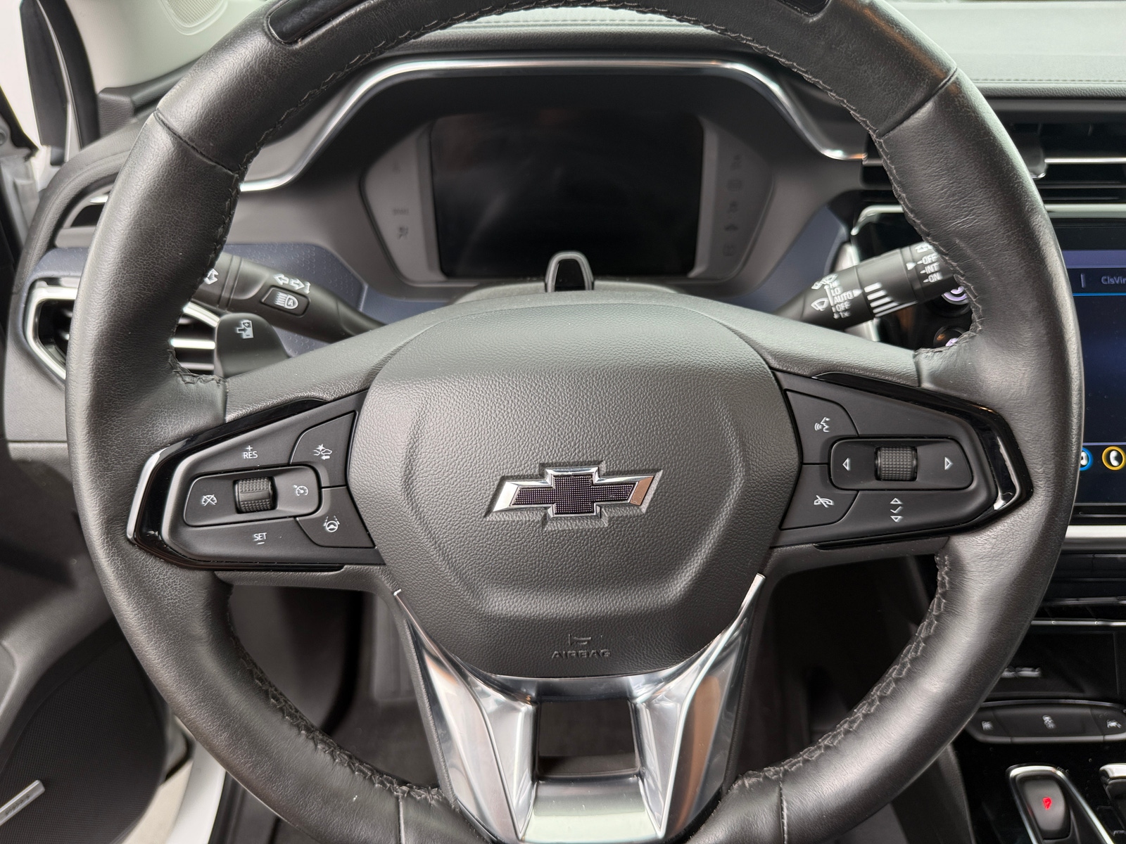 Thumbnail: 2022 Chevrolet Bolt EUV - 4