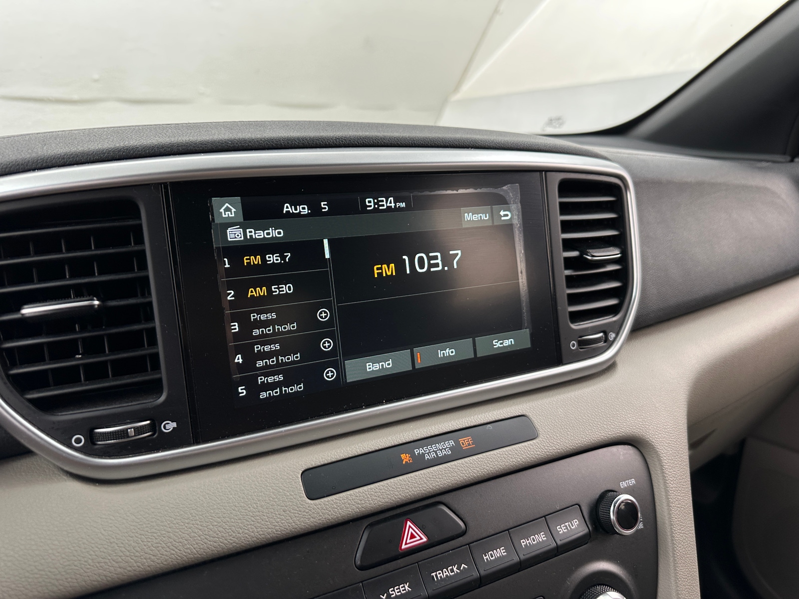 Thumbnail: 2020 Kia Sportage - 3