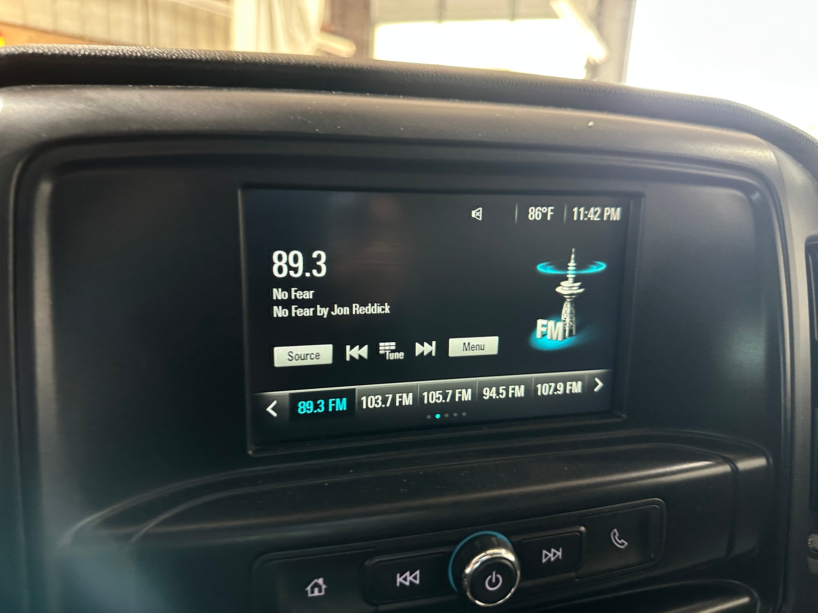 Thumbnail: 2019 Chevrolet Silverado 1500 - 3