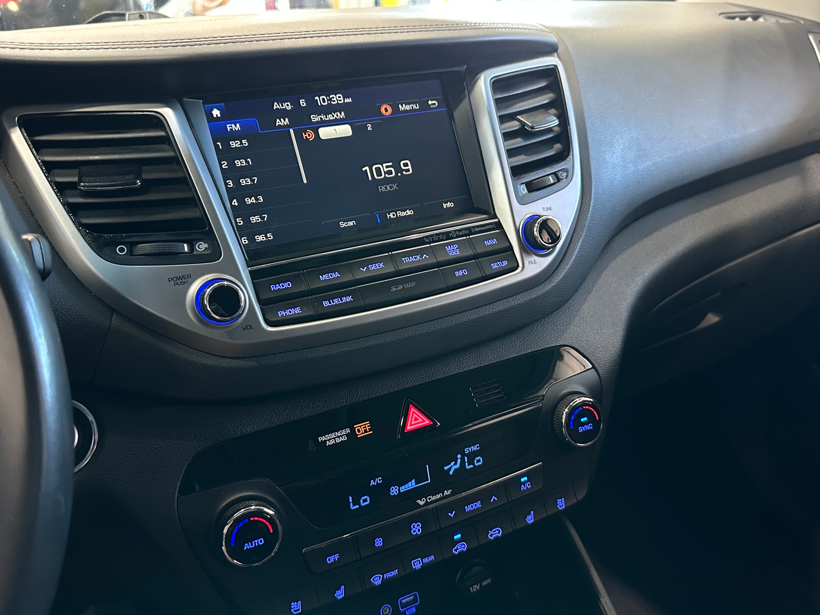 Thumbnail: 2017 Hyundai Tucson - 3