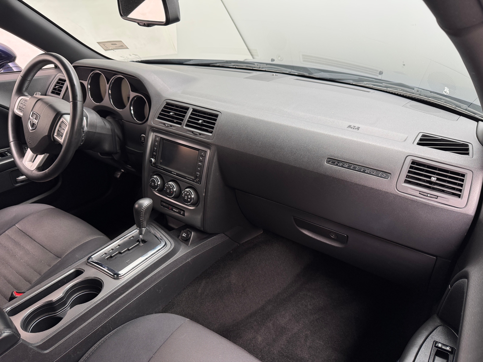Thumbnail: 2014 Dodge Challenger - 3