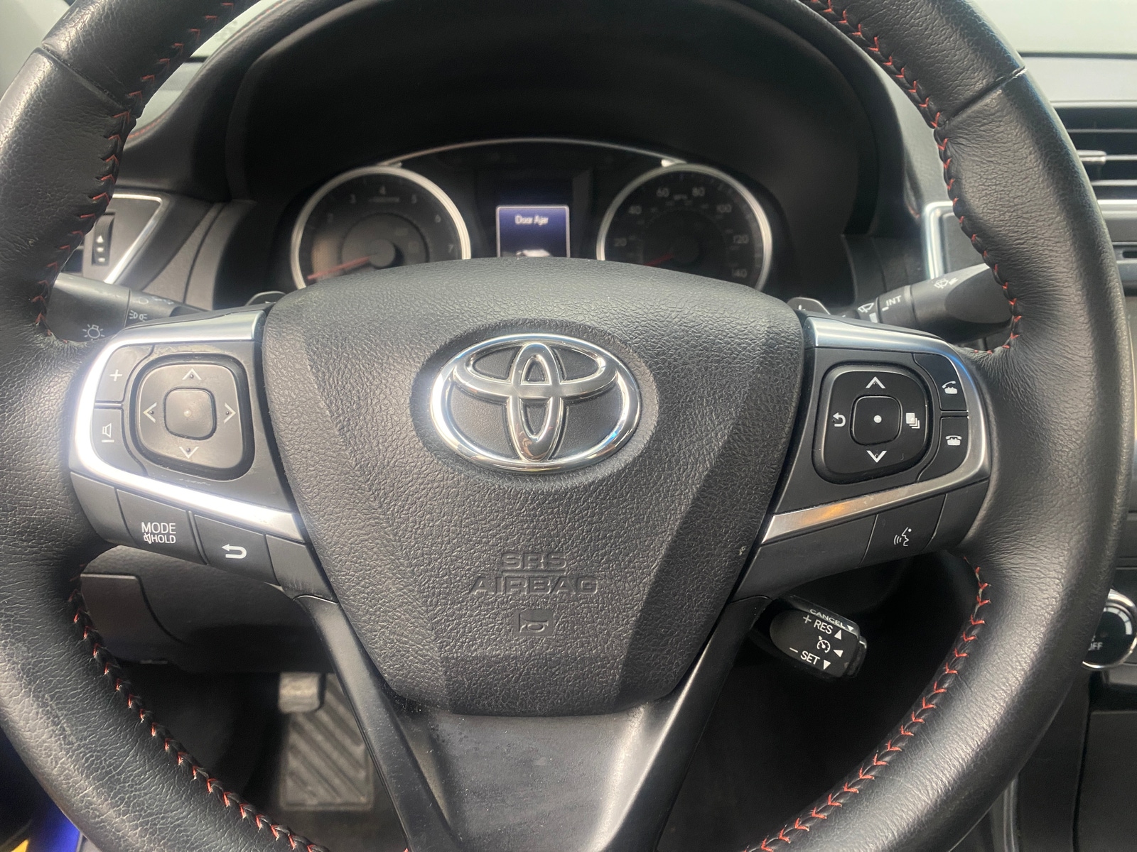 Thumbnail: 2016 Toyota Camry - 5