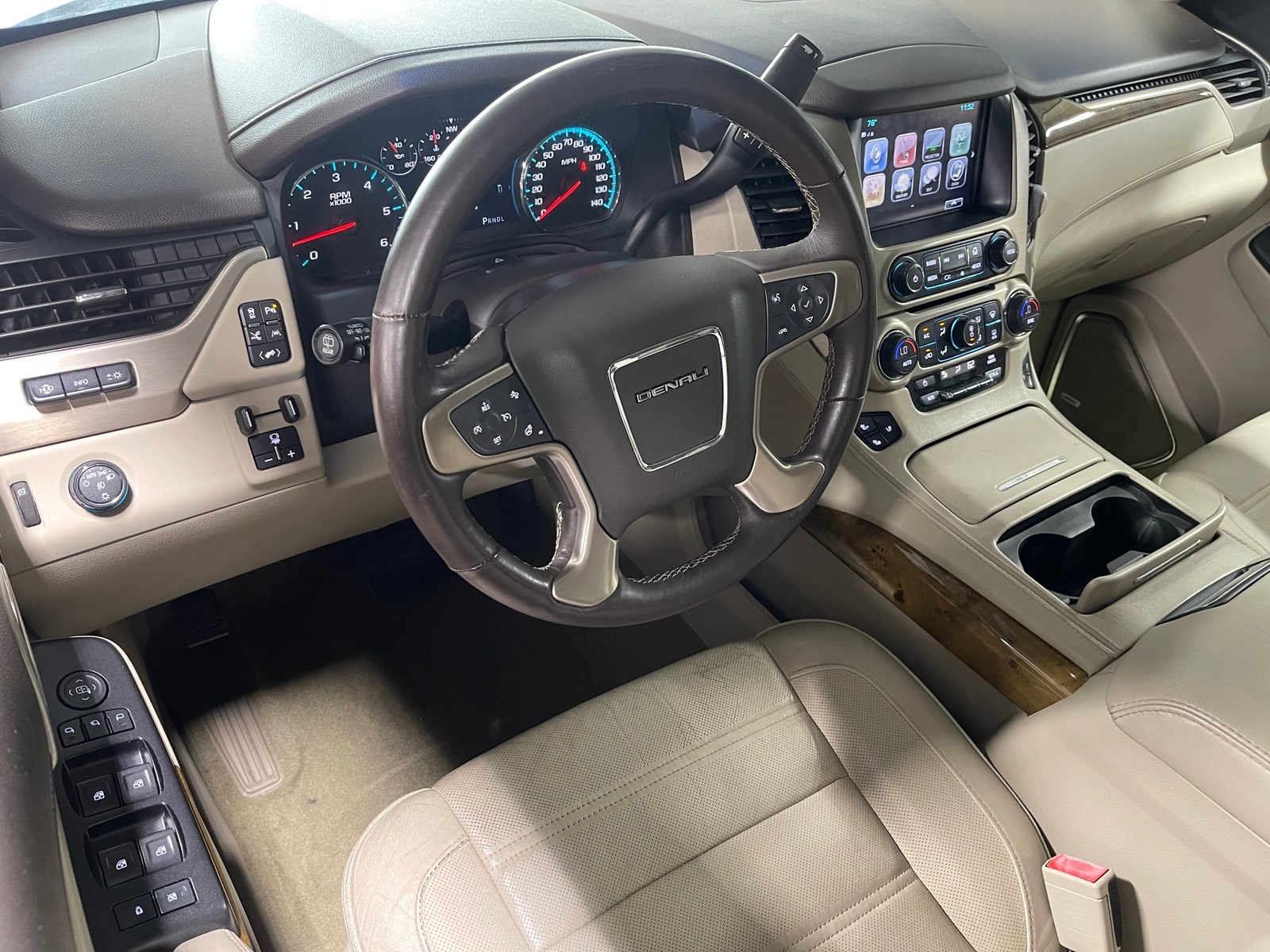 Thumbnail: 2017 GMC Yukon - 2