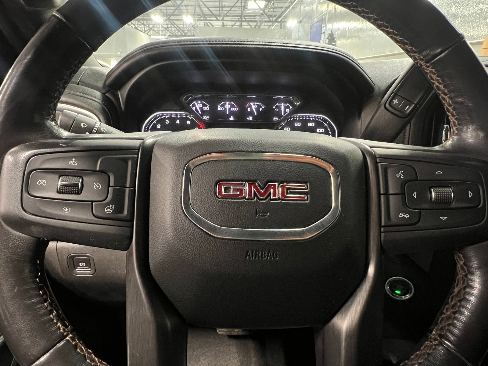 Thumbnail: 2021 GMC Sierra 1500 - 4