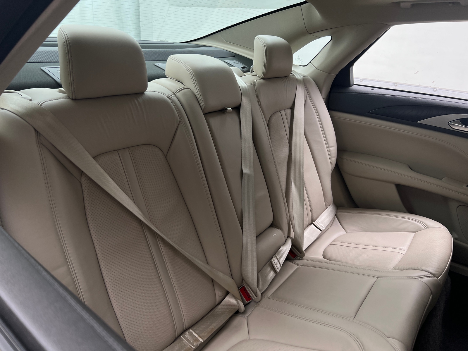 Thumbnail: 2017 Lincoln MKZ - 5