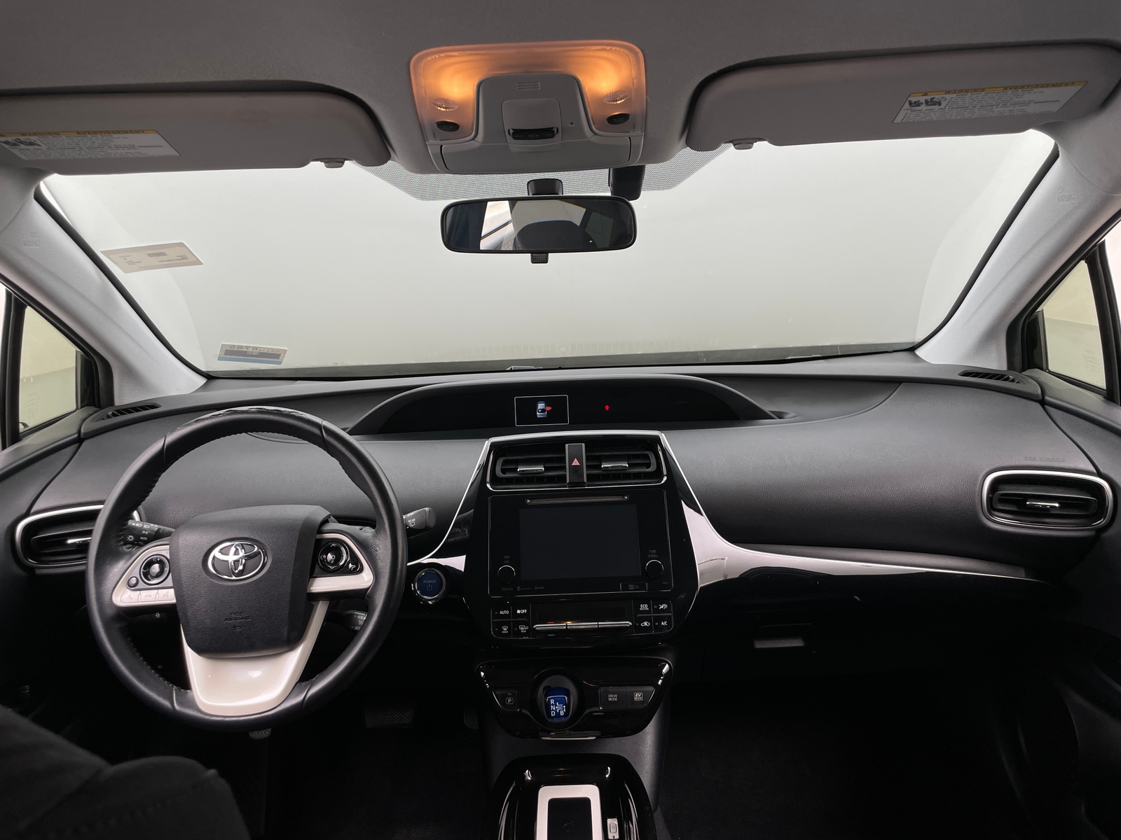 Thumbnail: 2016 Toyota Prius - 3