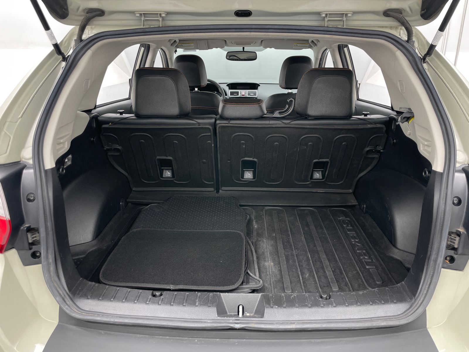 Thumbnail: 2016 Subaru Crosstrek - 6