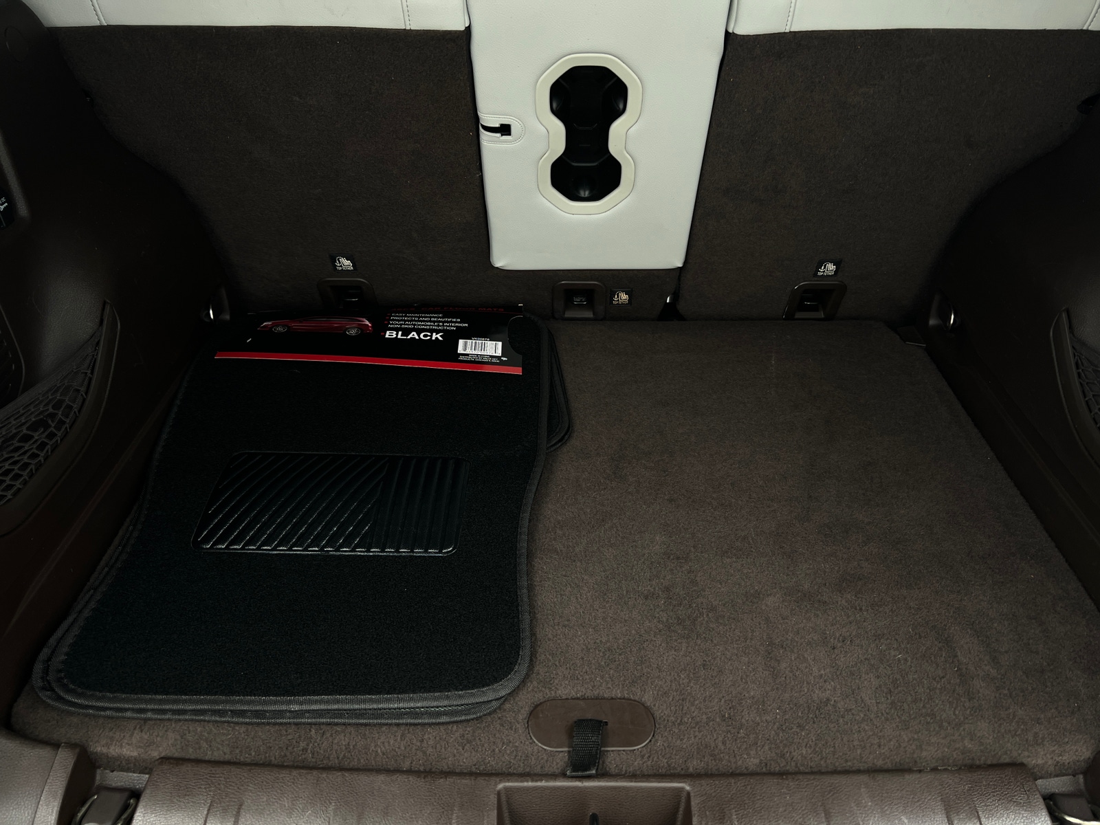 Thumbnail: 2016 Jeep Renegade - 7