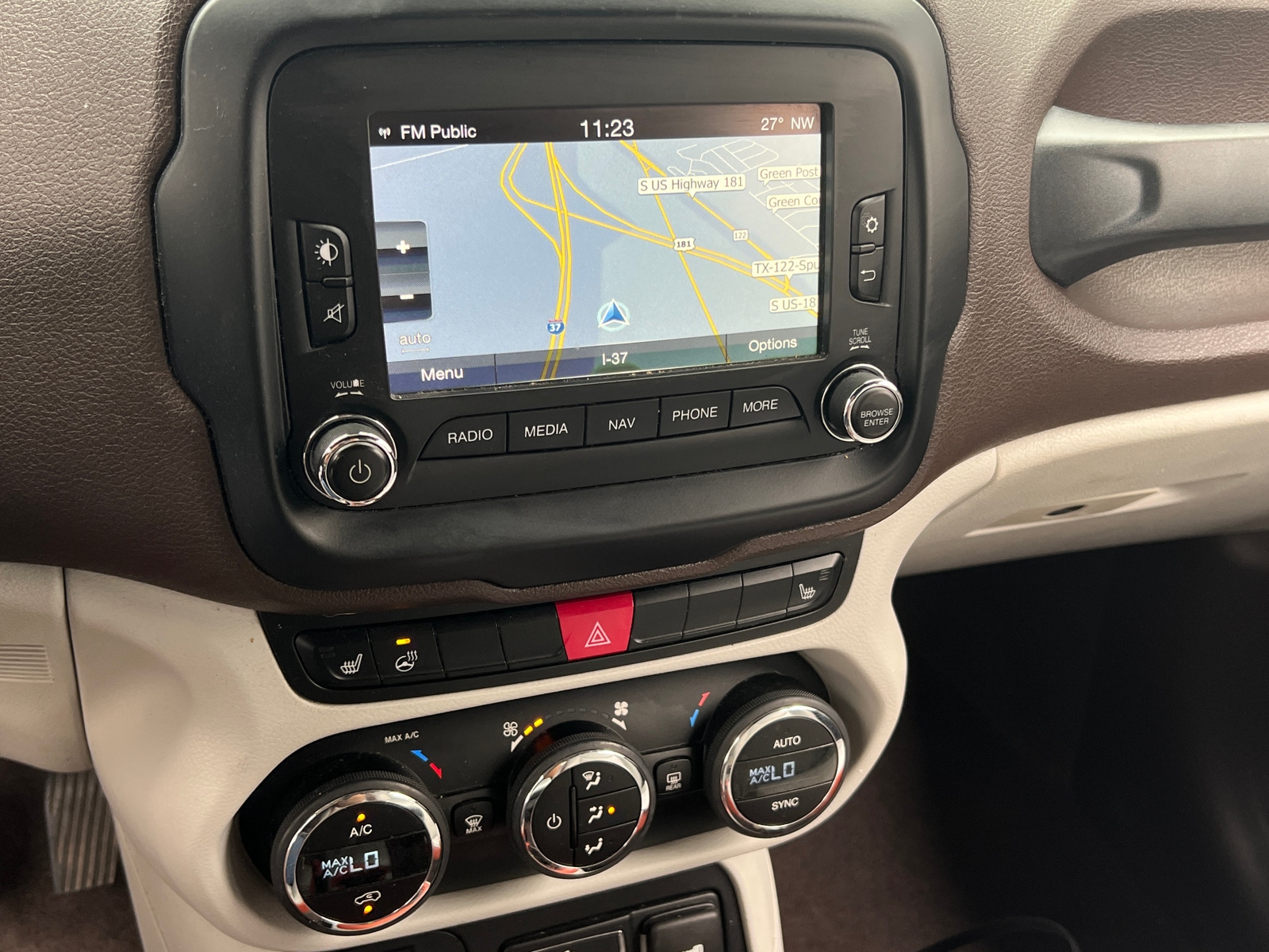Thumbnail: 2016 Jeep Renegade - 4
