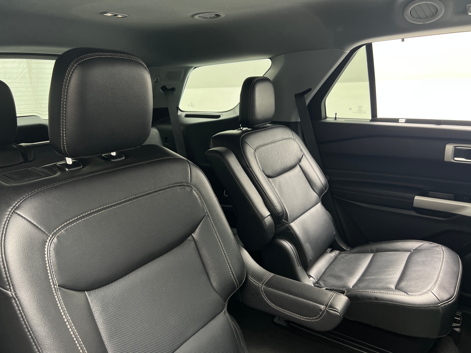 Thumbnail: 2023 Ford Explorer - 5