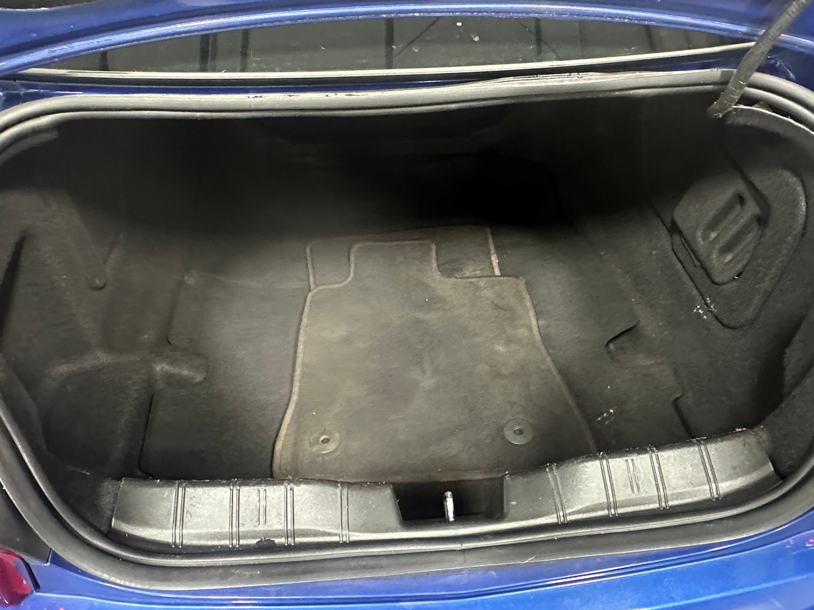 Thumbnail: 2019 Chevrolet Camaro - 5