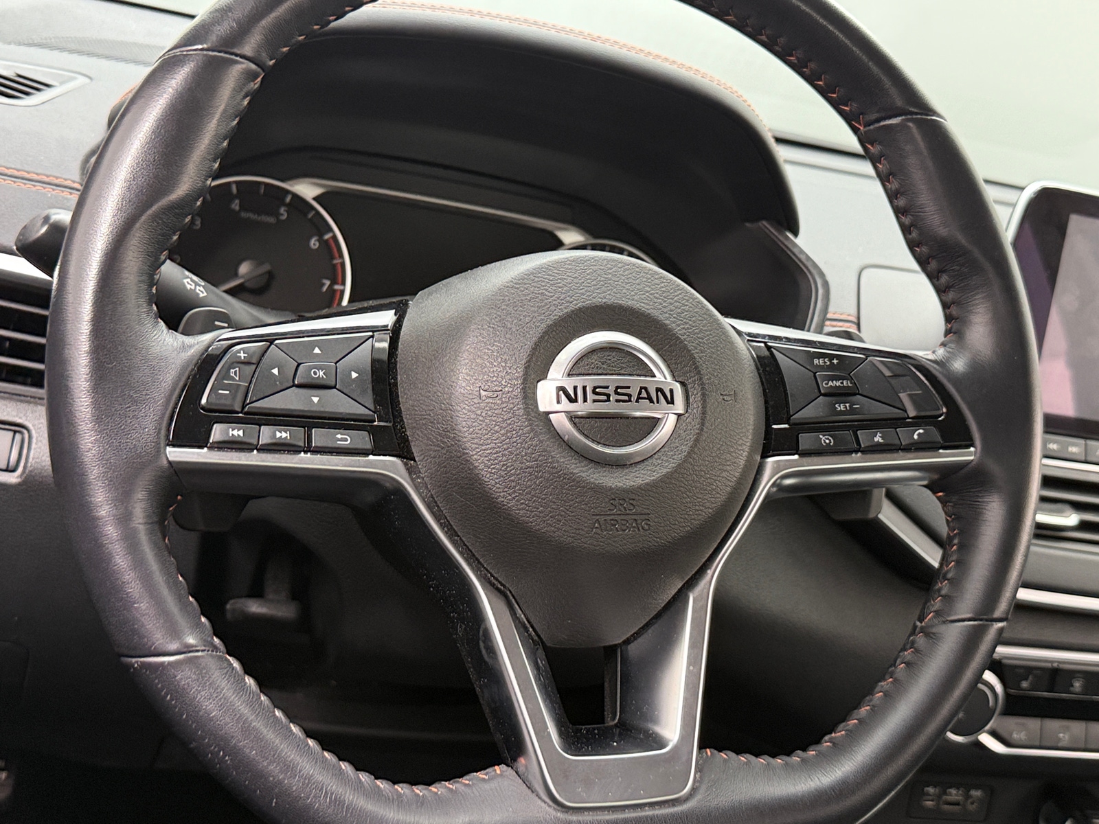 Thumbnail: 2019 Nissan Altima - 5