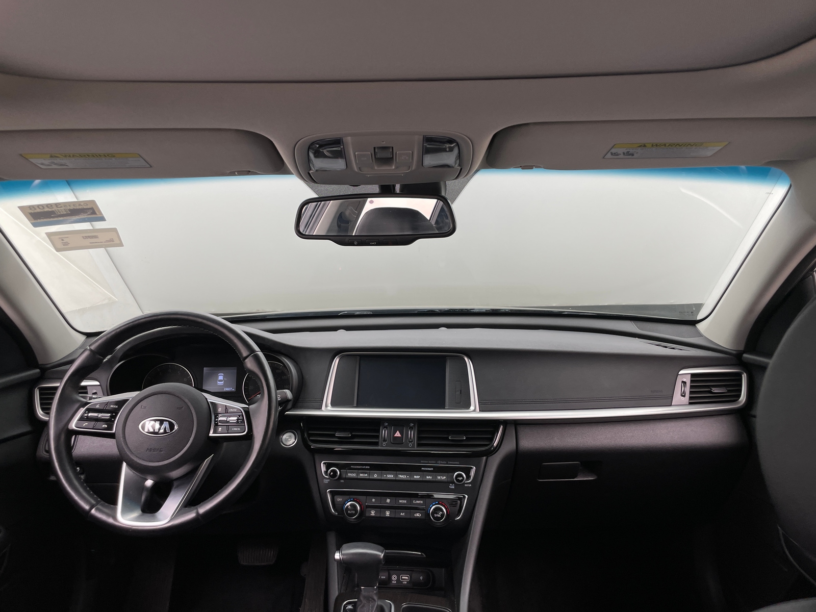 Thumbnail: 2020 Kia Optima - 2
