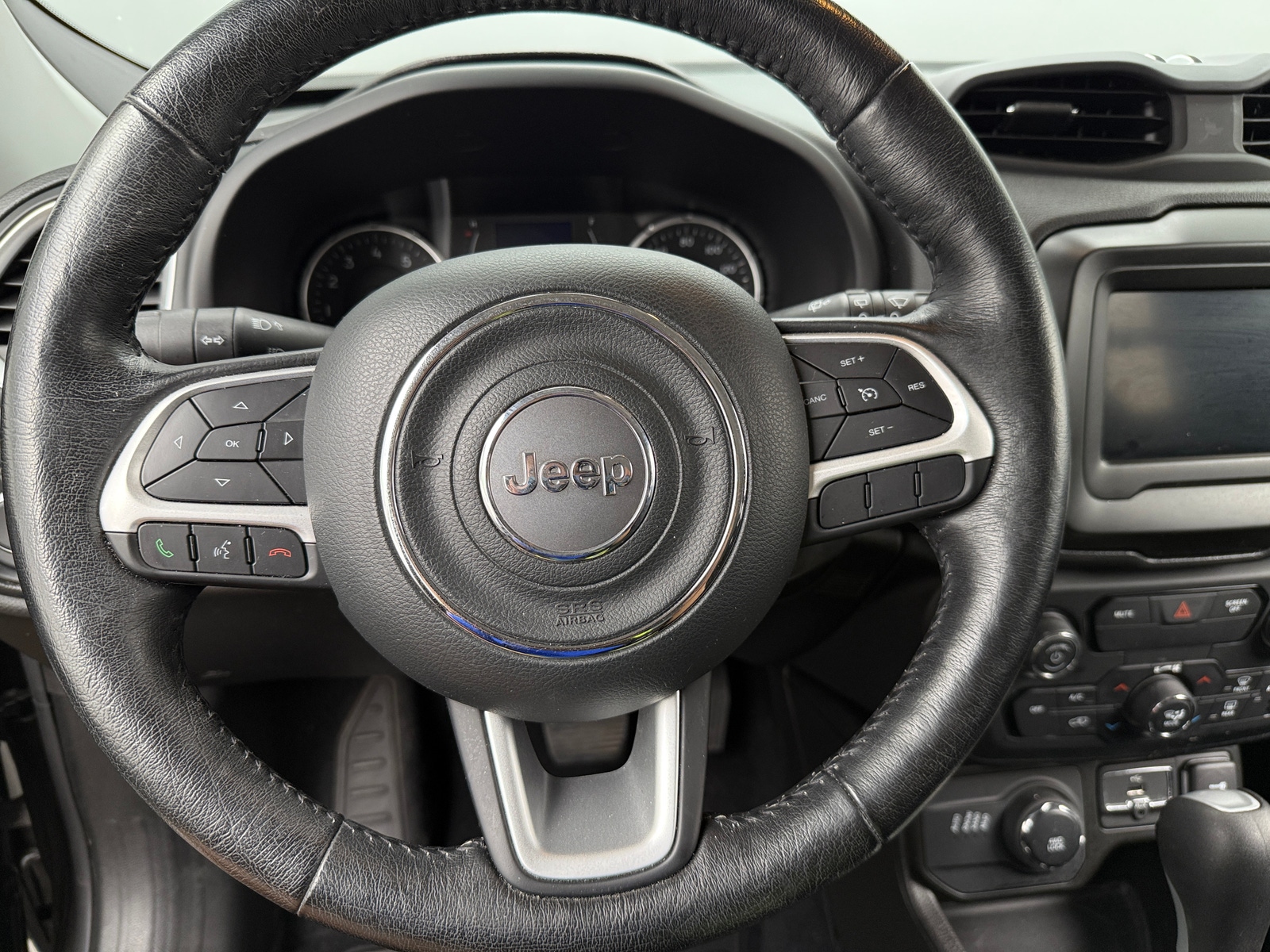 Thumbnail: 2020 Jeep Renegade - 5