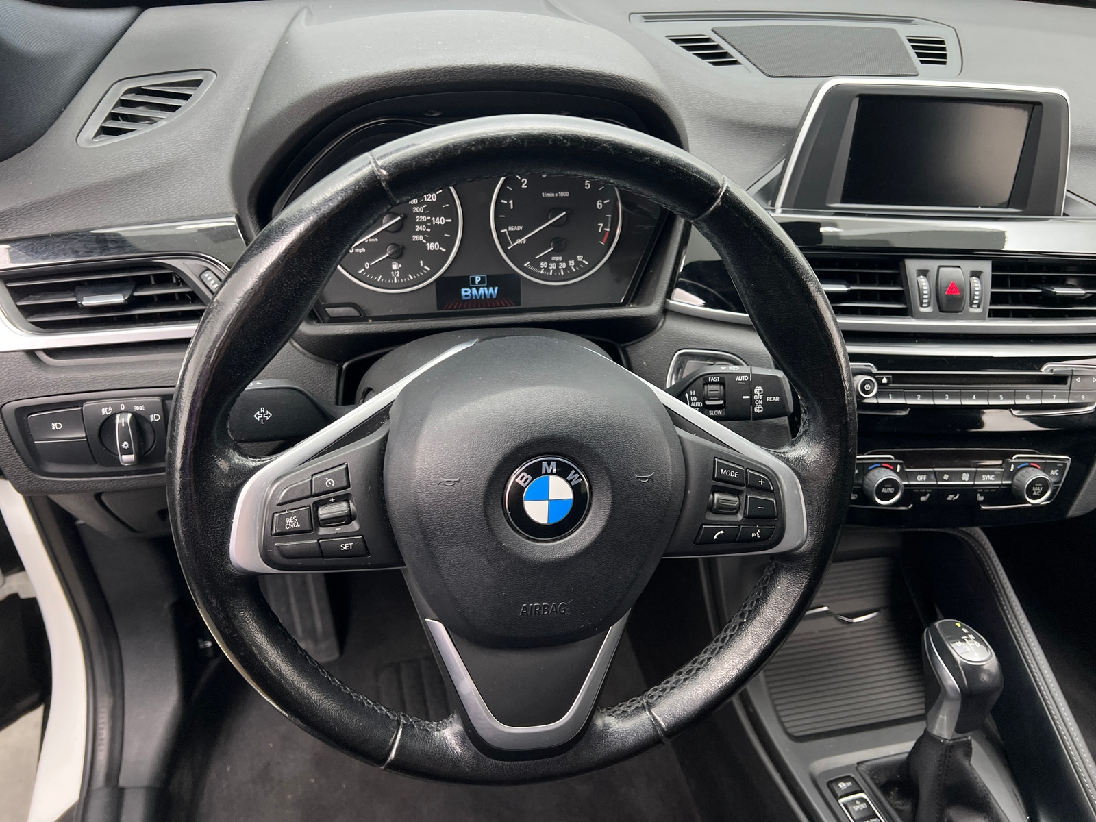 Thumbnail: 2018 BMW X1 - 4