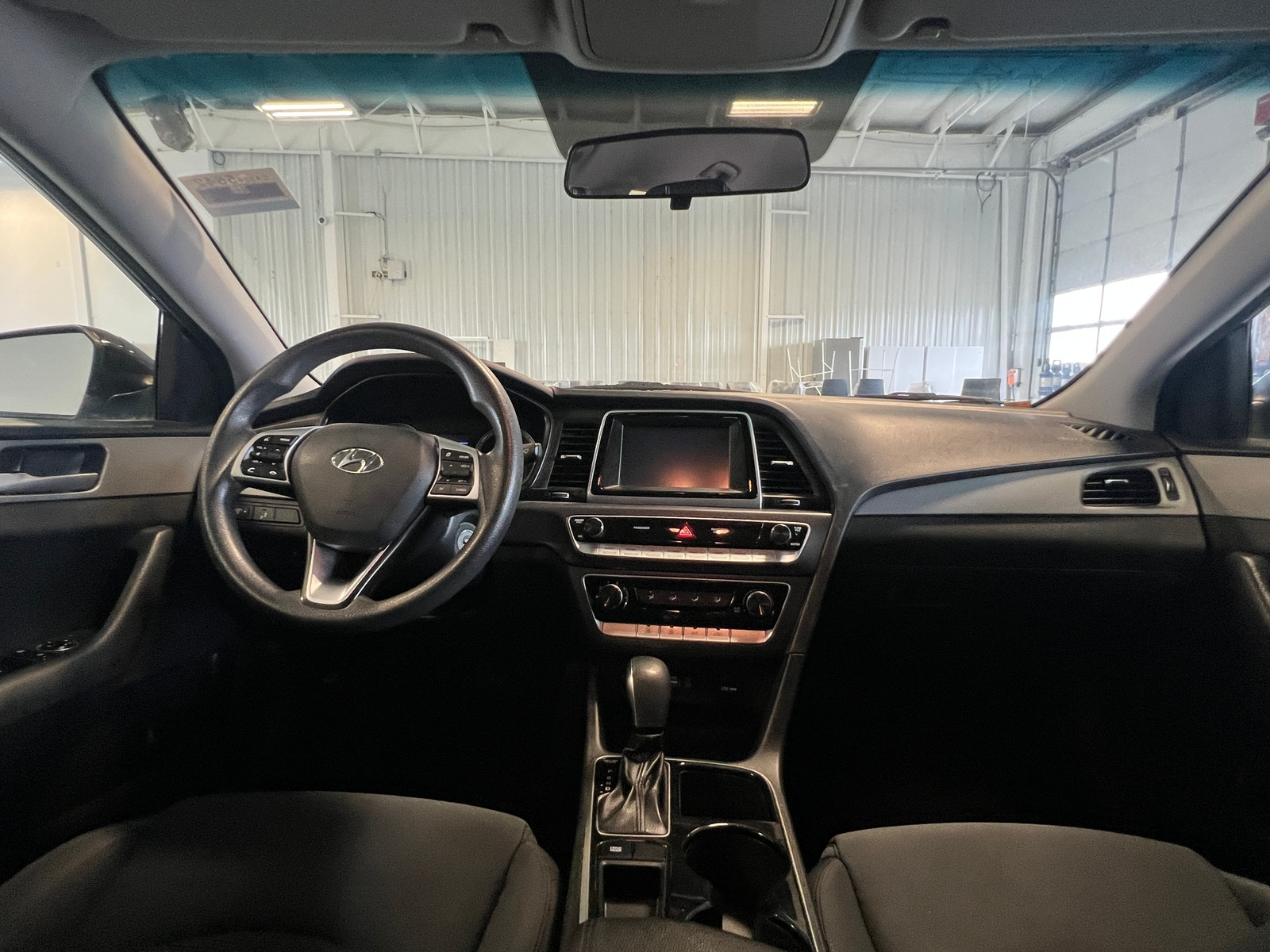 Thumbnail: 2019 Hyundai Sonata - 3