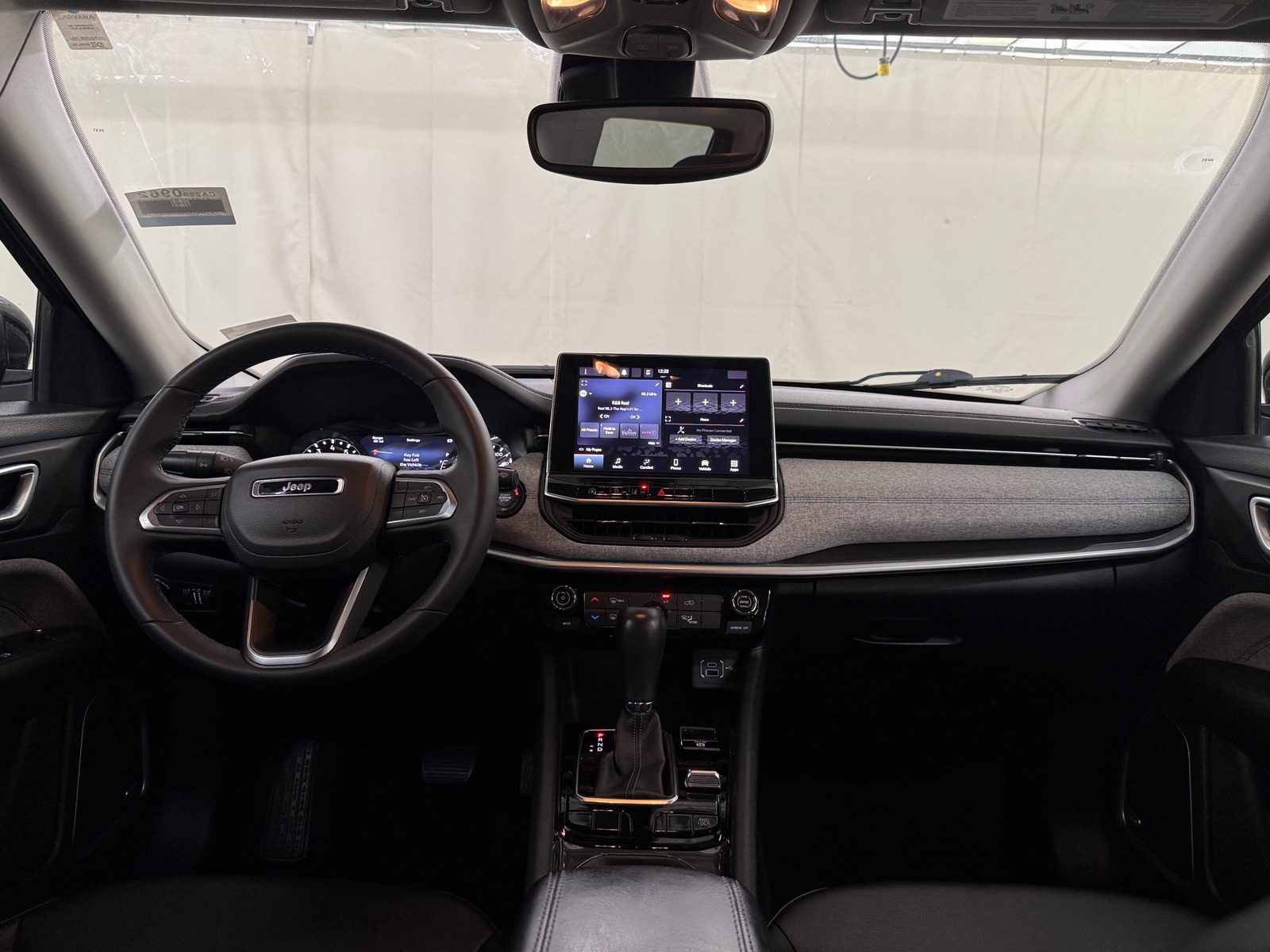 Thumbnail: 2022 Jeep Compass - 3